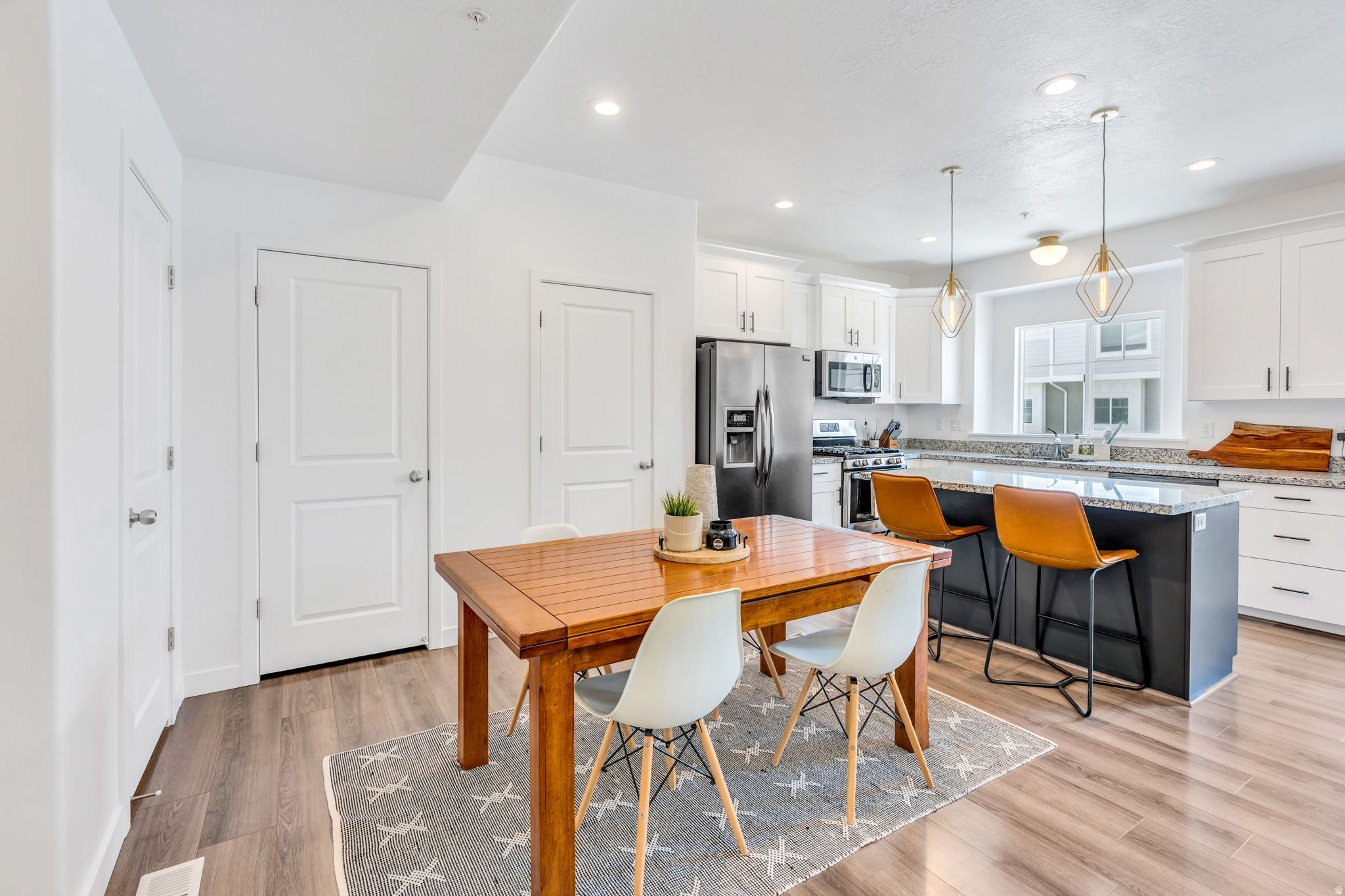 PARKSIDE - Residential