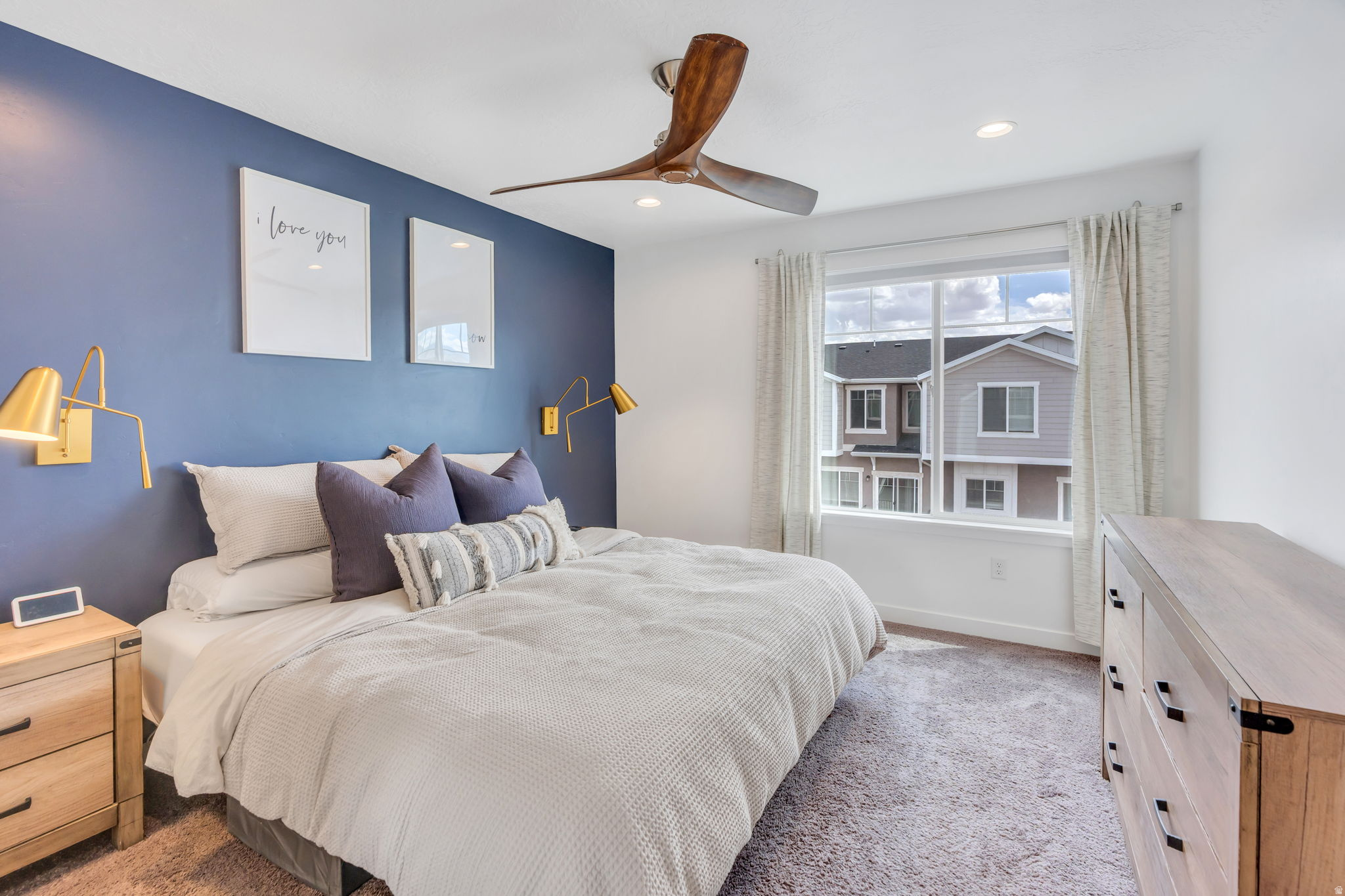 PARKSIDE - Residential