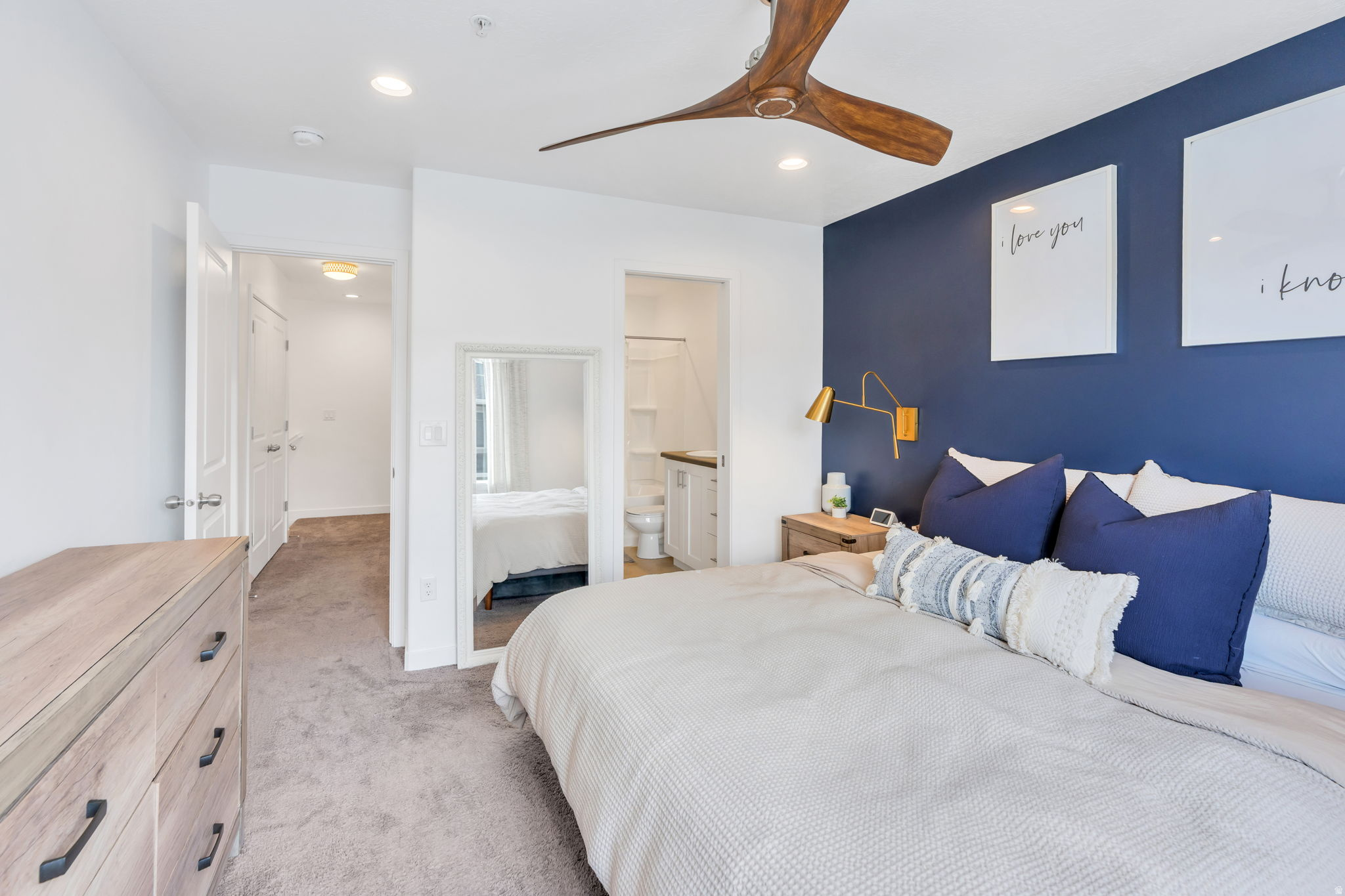 PARKSIDE - Residential