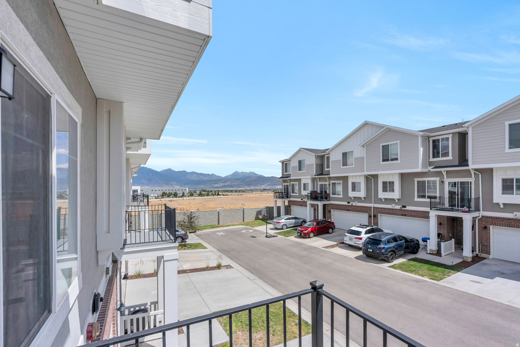 PARKSIDE - Residential