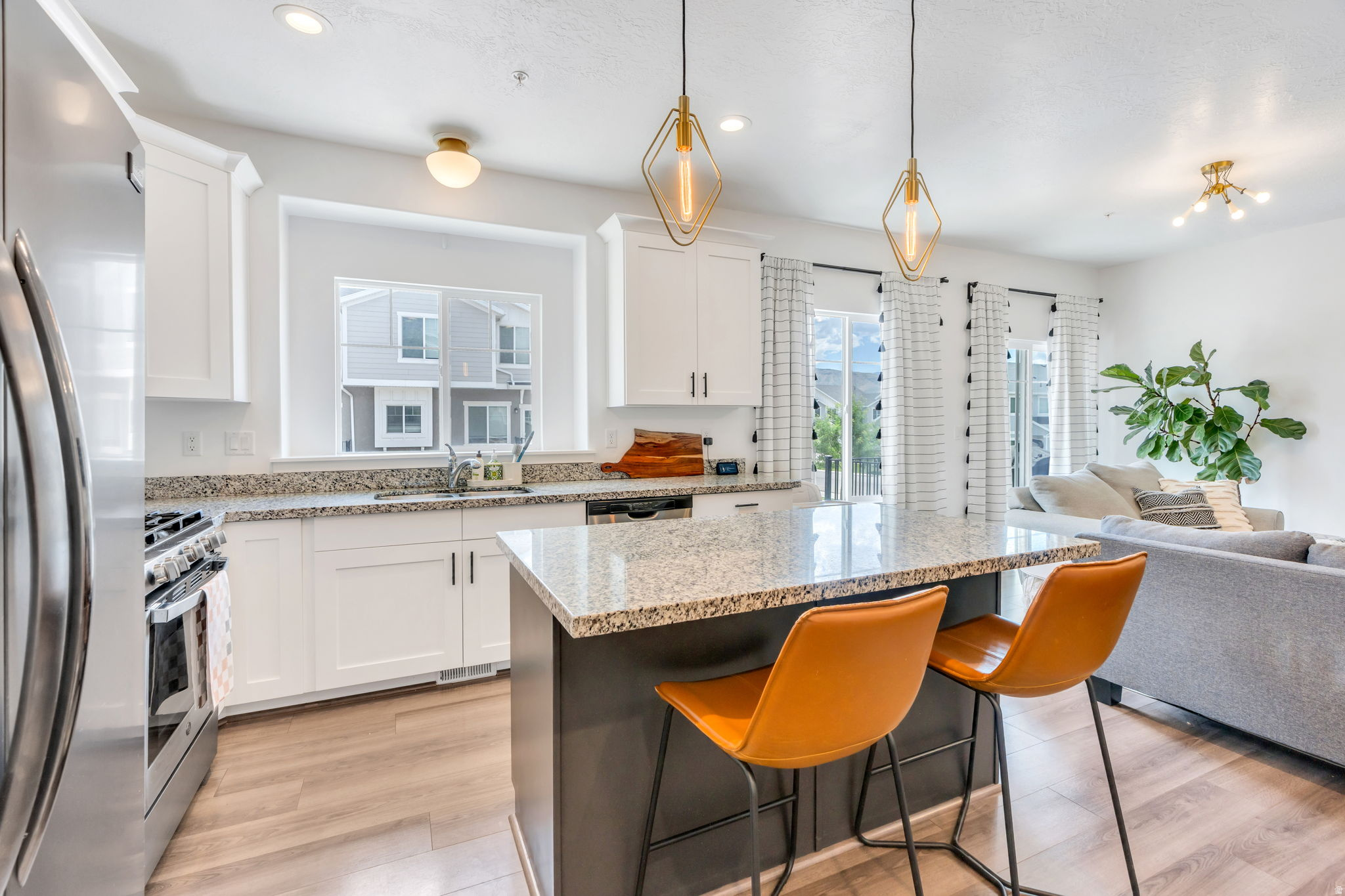 PARKSIDE - Residential