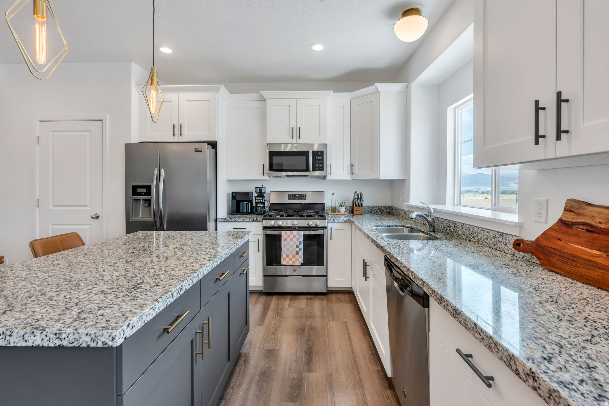 PARKSIDE - Residential