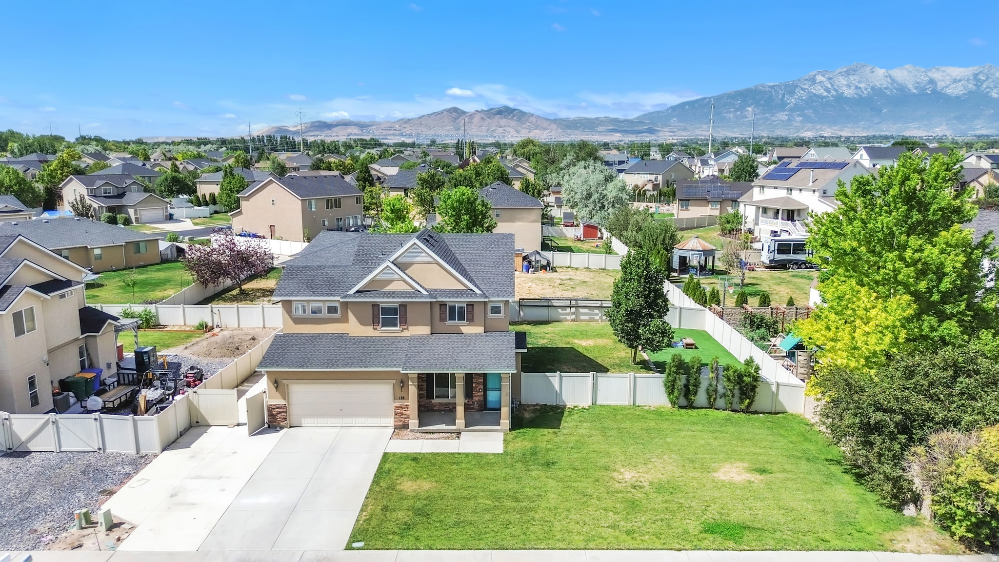 RIDGE - Residential
