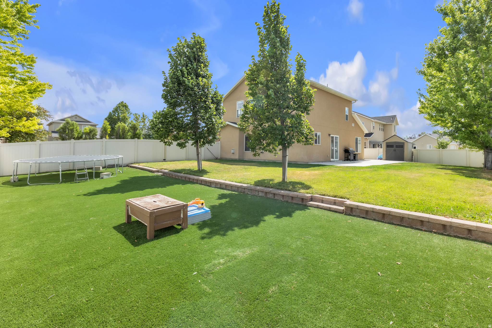 RIDGE - Residential