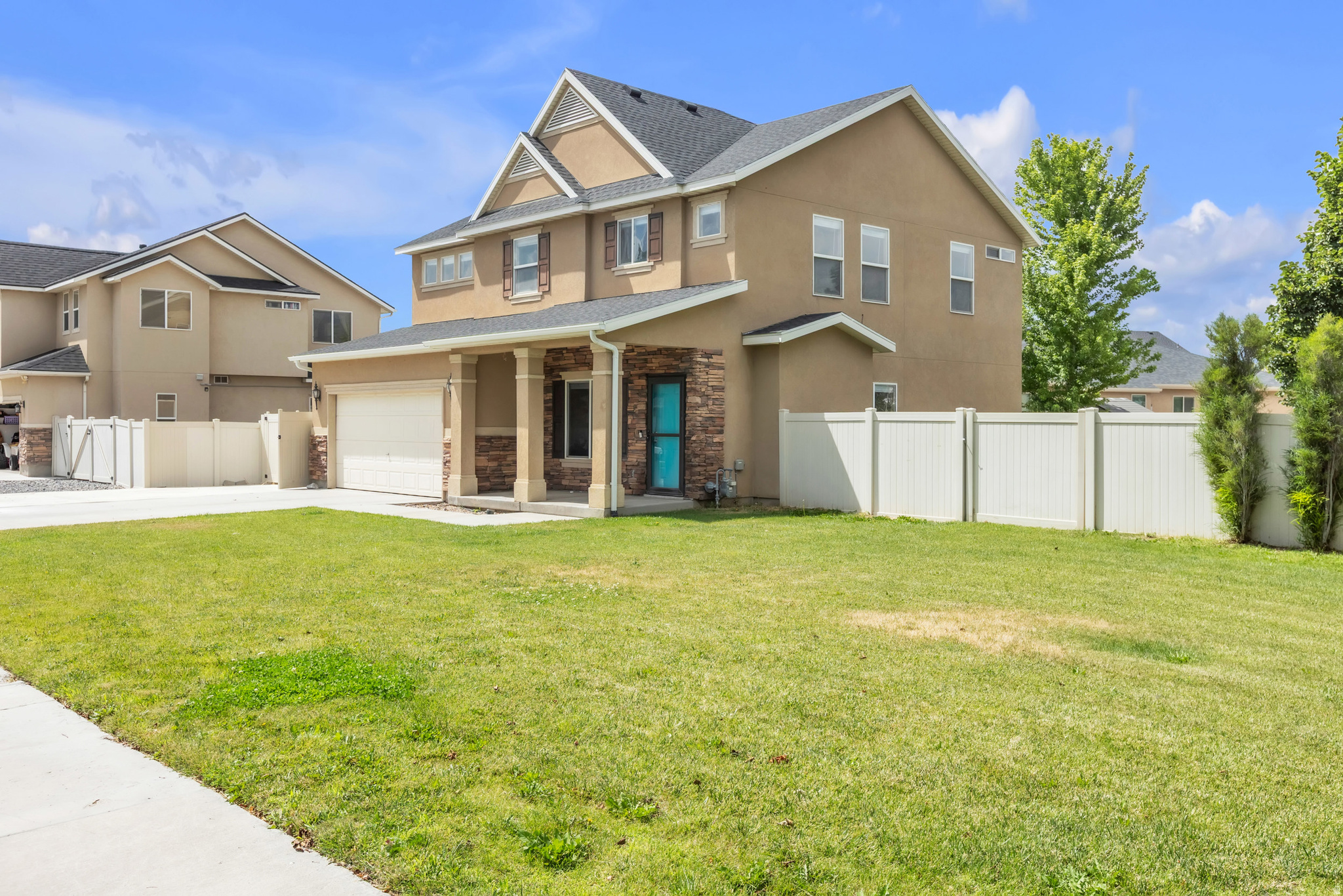 RIDGE - Residential