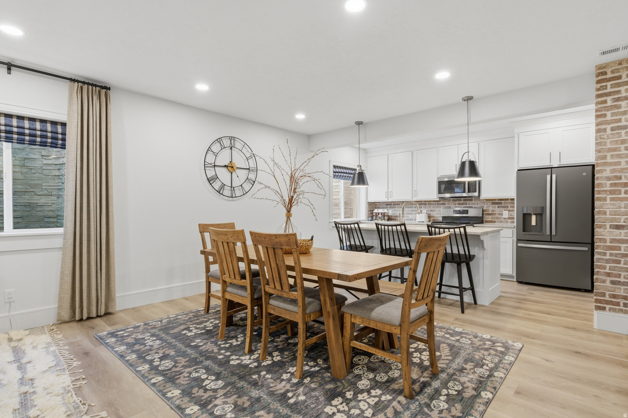 RIDGE VIEW ESTATES - Residential