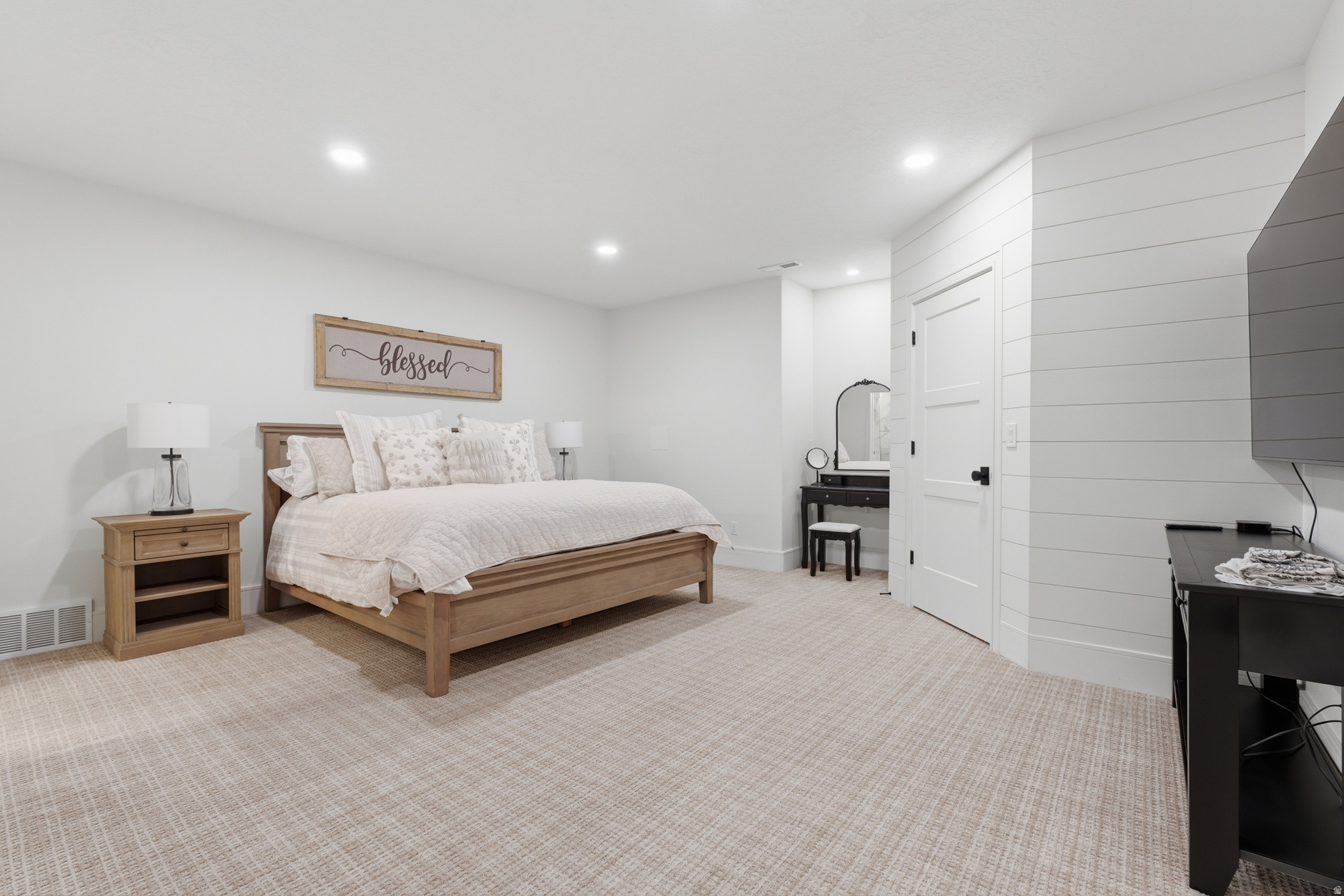 RIDGE VIEW ESTATES - Residential