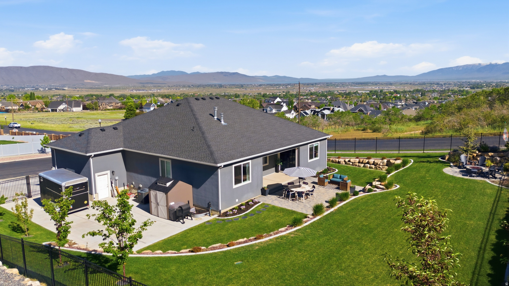 RIDGE VIEW ESTATES - Residential