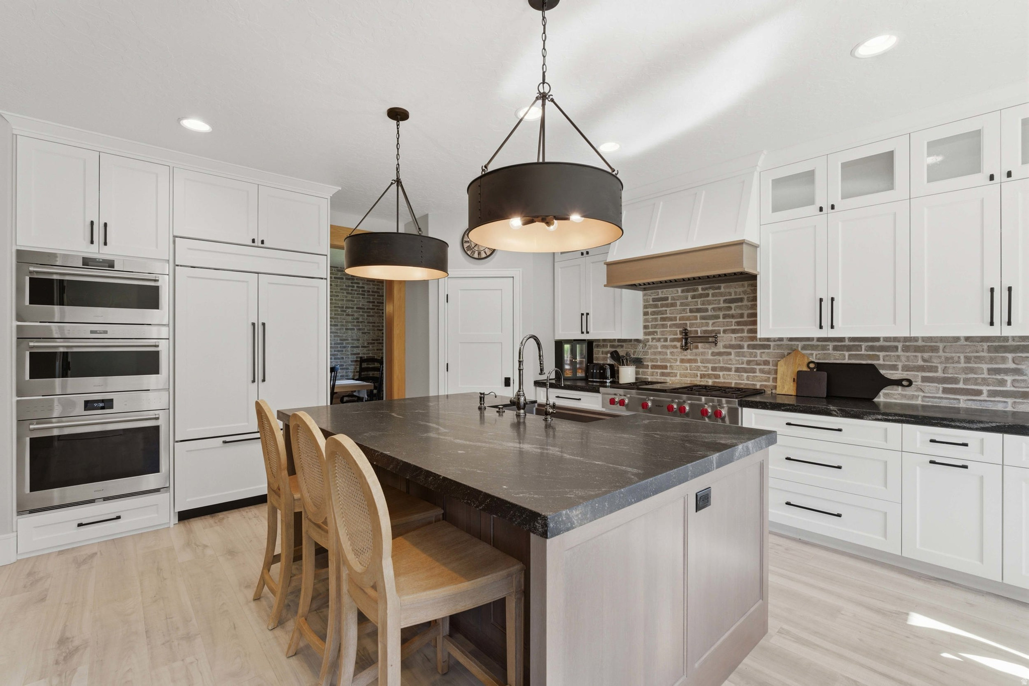 RIDGE VIEW ESTATES - Residential
