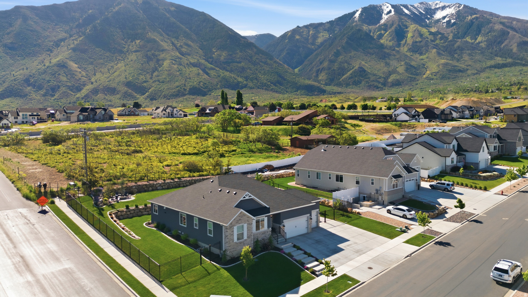 RIDGE VIEW ESTATES - Residential