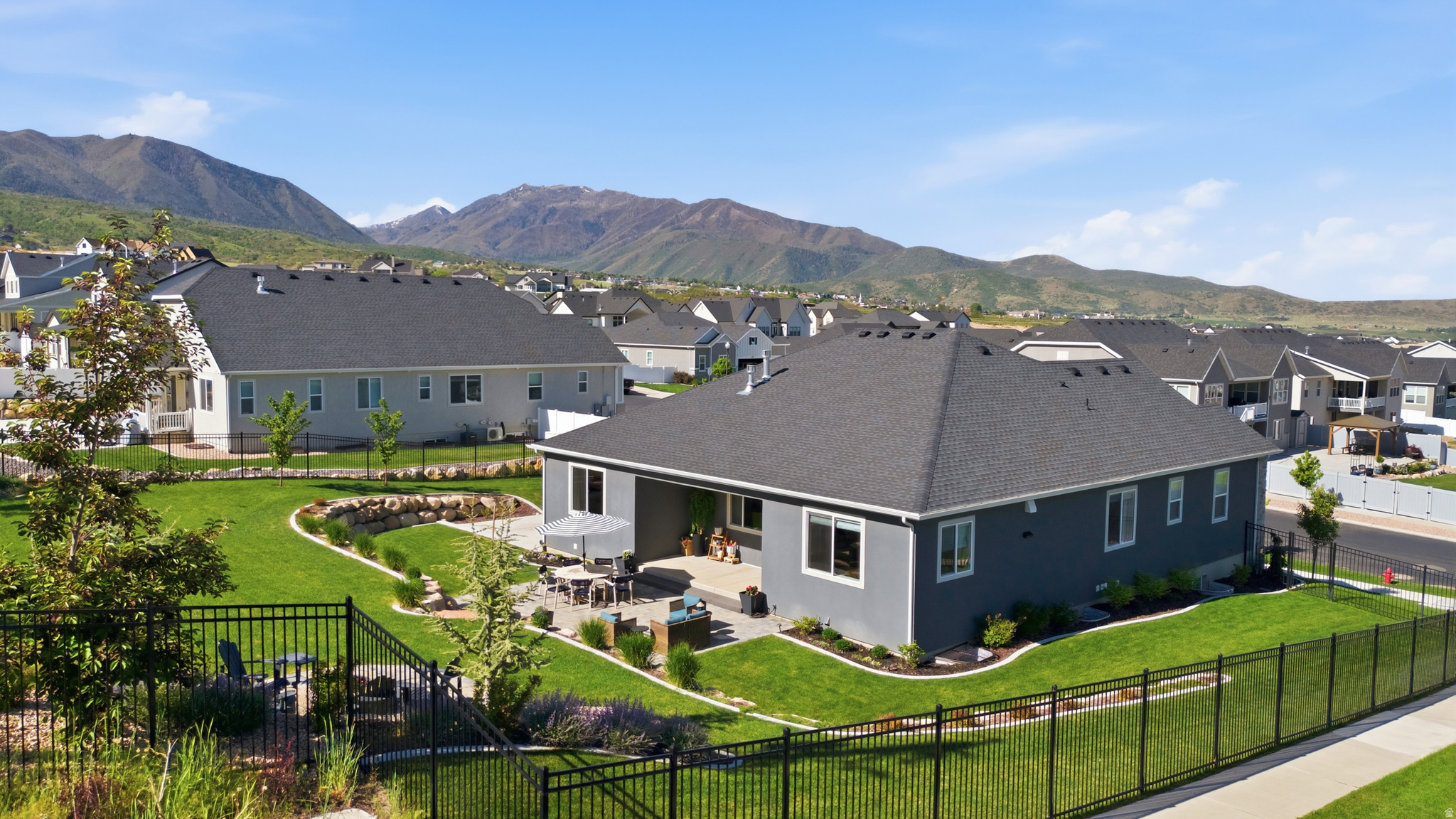 RIDGE VIEW ESTATES - Residential