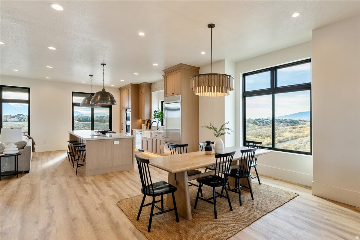 CENTER POINTE TOWNHOMES - Residential