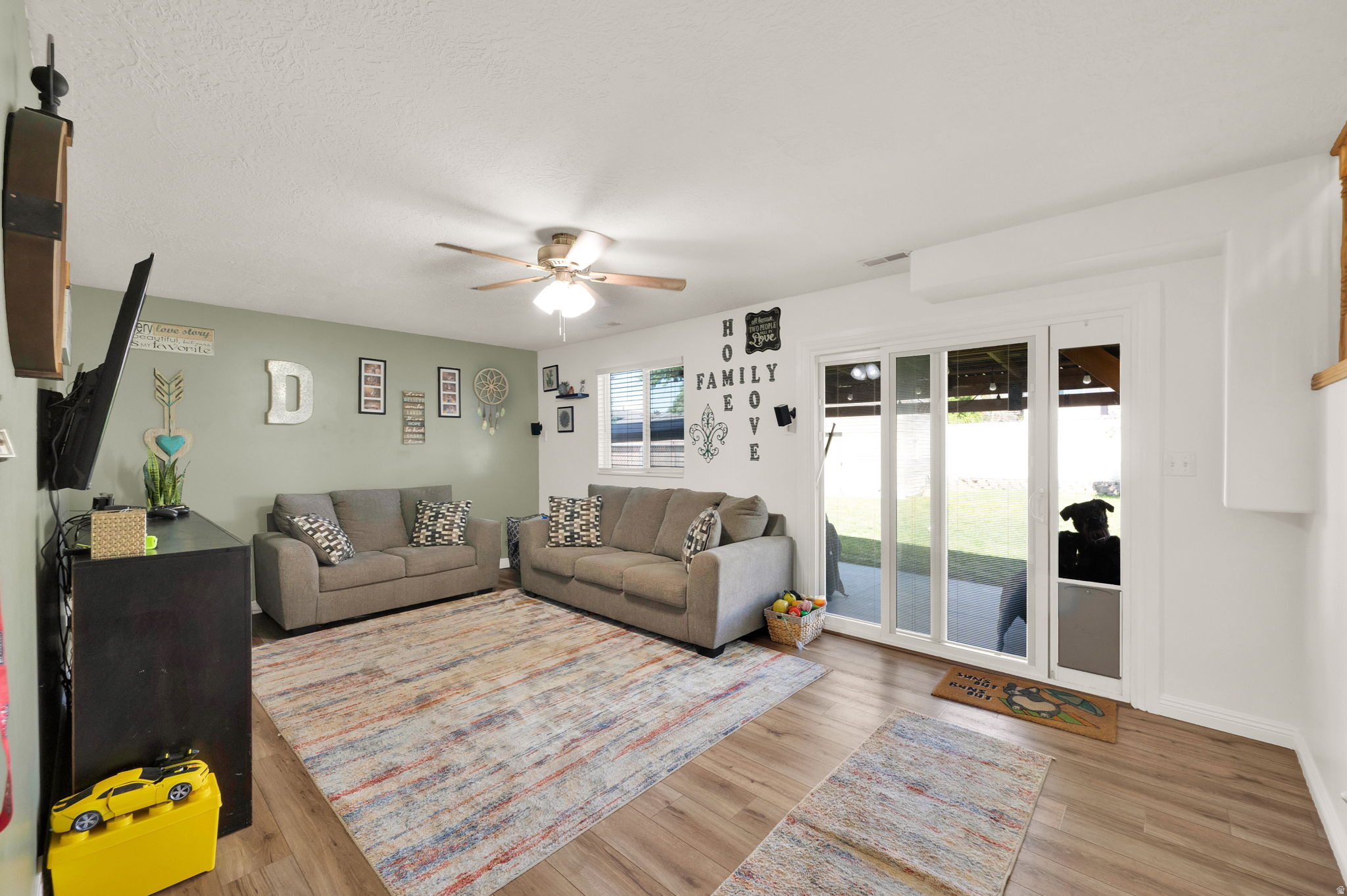EAST MEADOWS ESTATES - Residential