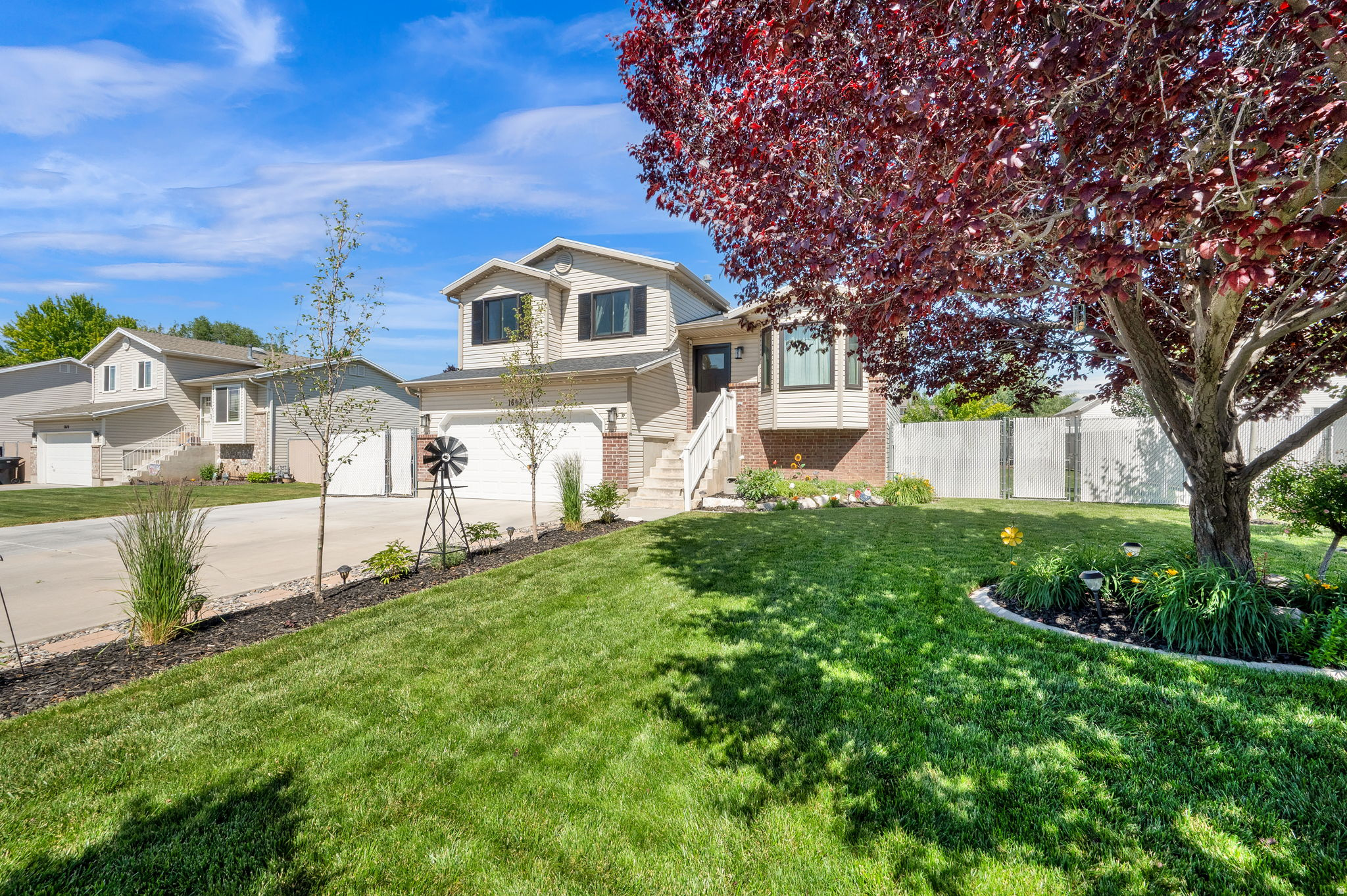 EAST MEADOWS ESTATES - Residential