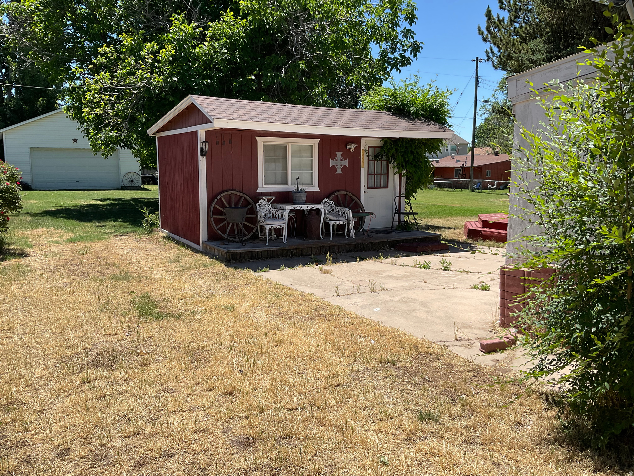 PONY ACRES - Residential