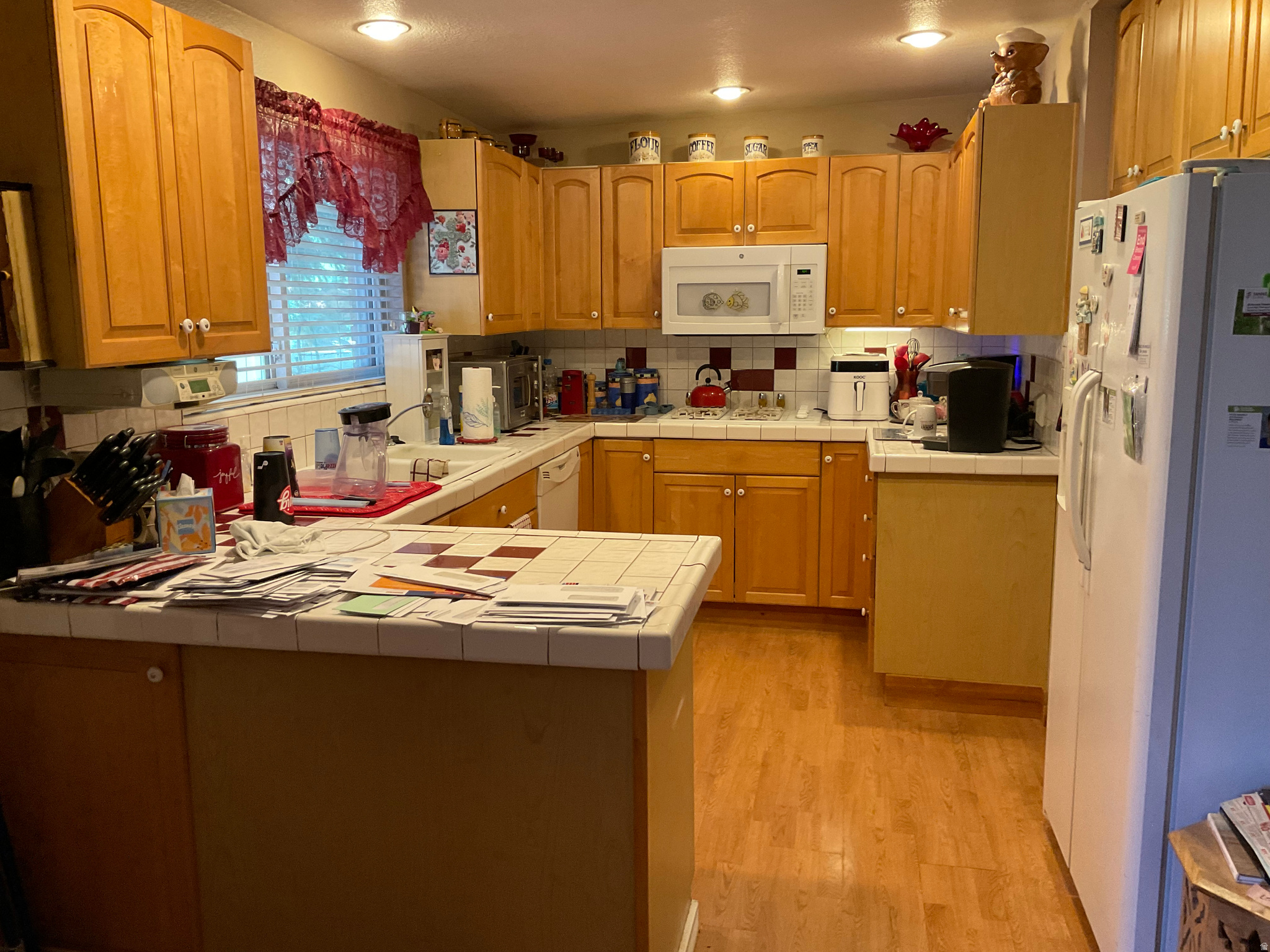 PONY ACRES - Residential