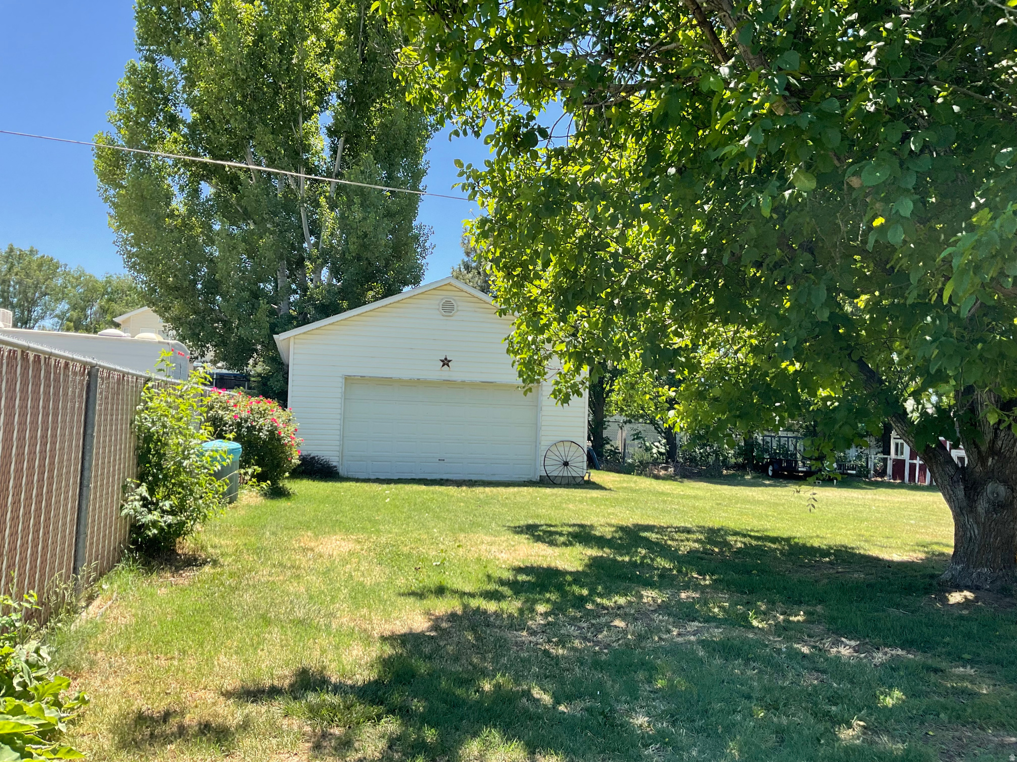 PONY ACRES - Residential