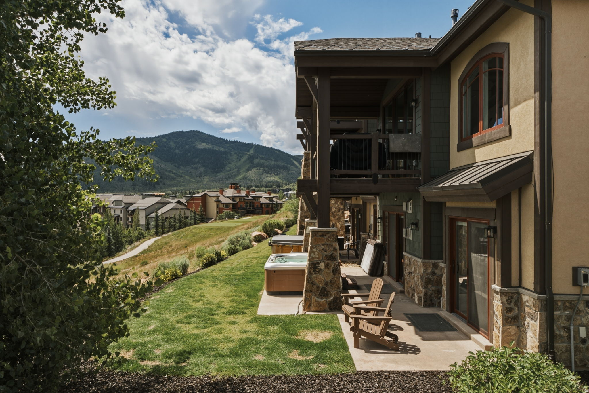 FAIRWAY SPRINGS - Residential