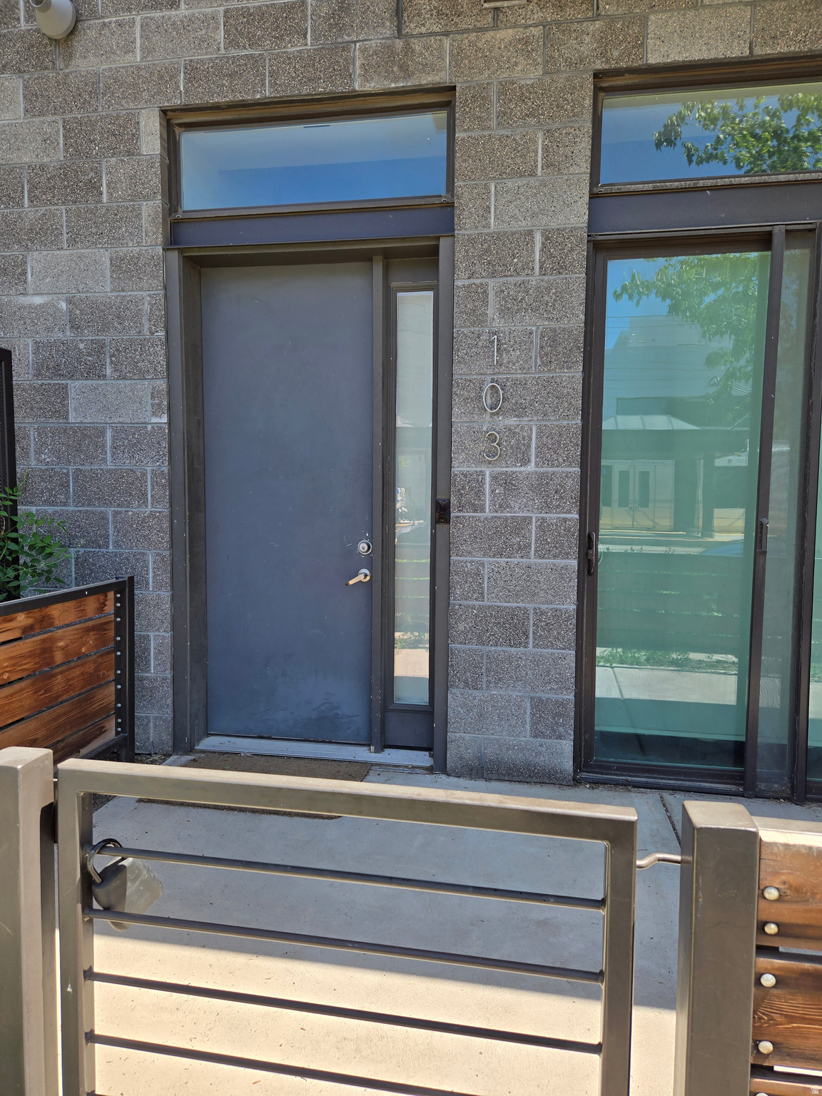 CENTRAL 9 LOFTS - Residential