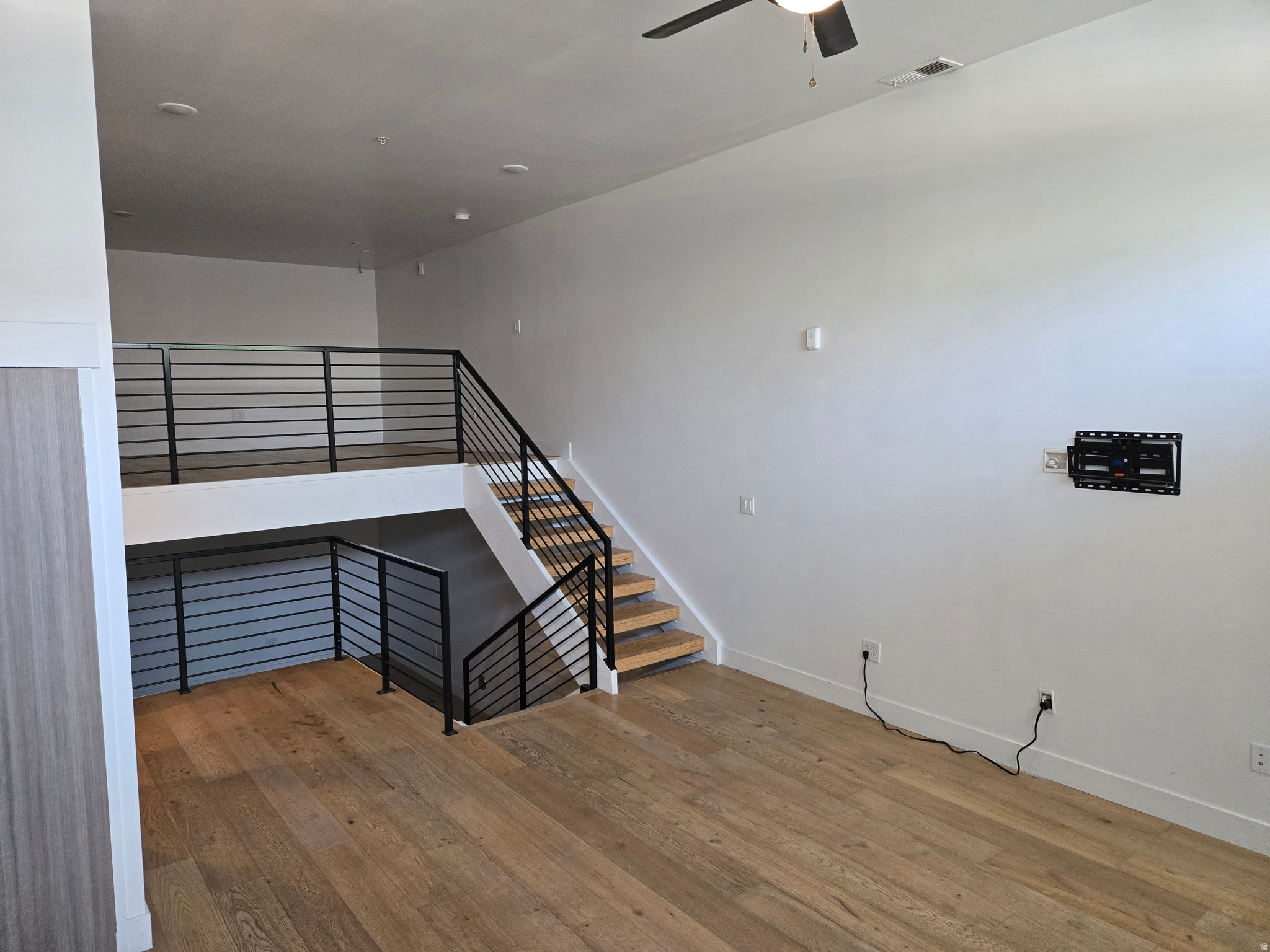 CENTRAL 9 LOFTS - Residential