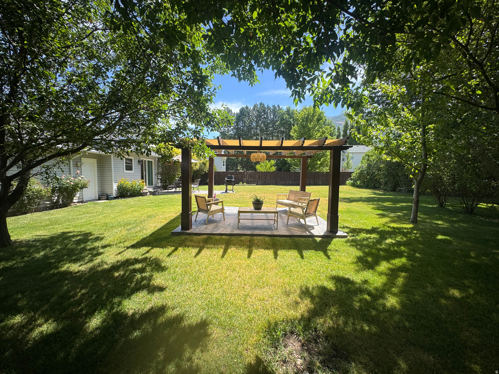 PEACHWOOD ESTATES - Residential