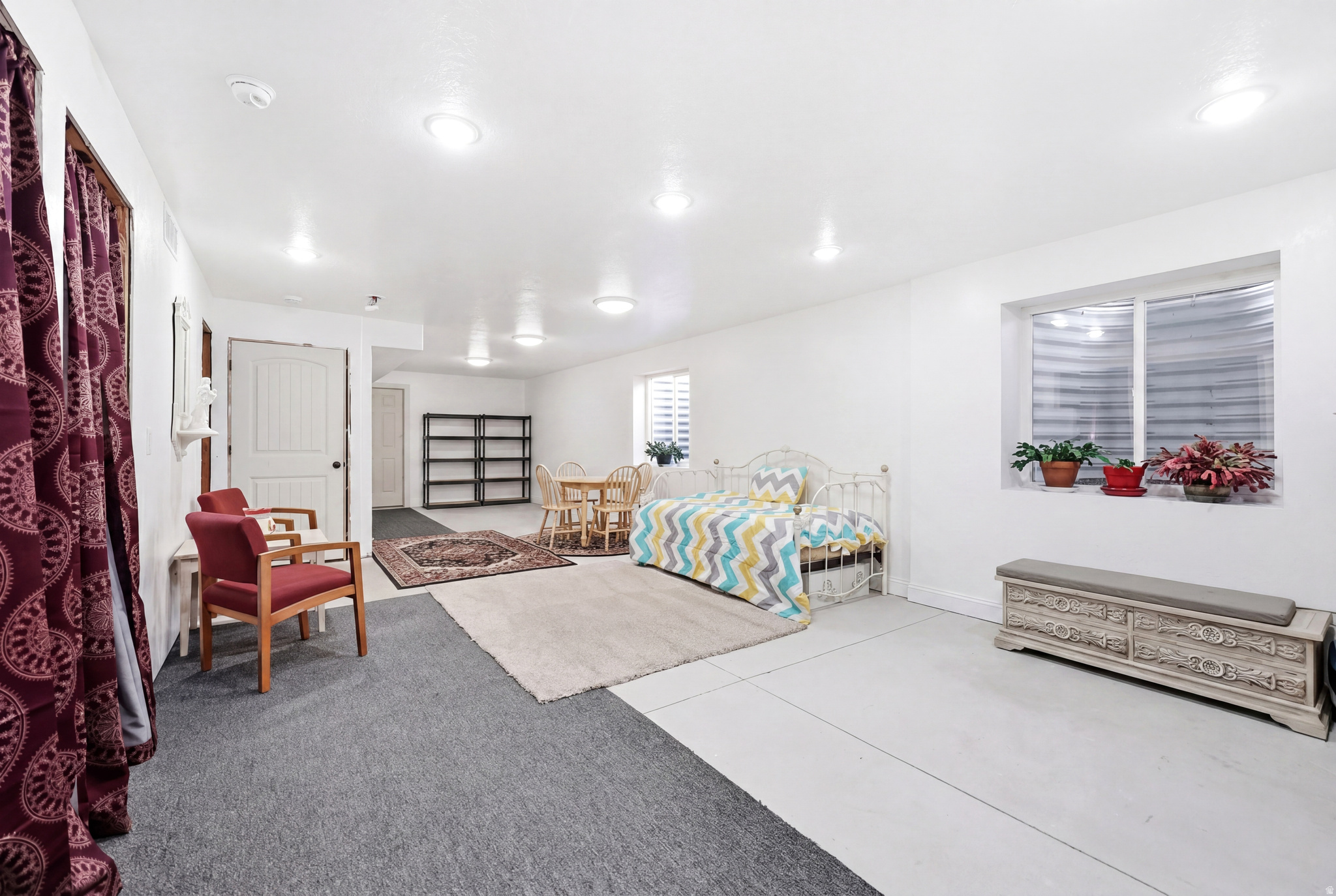 LAKE VIEW ESTATES - Residential