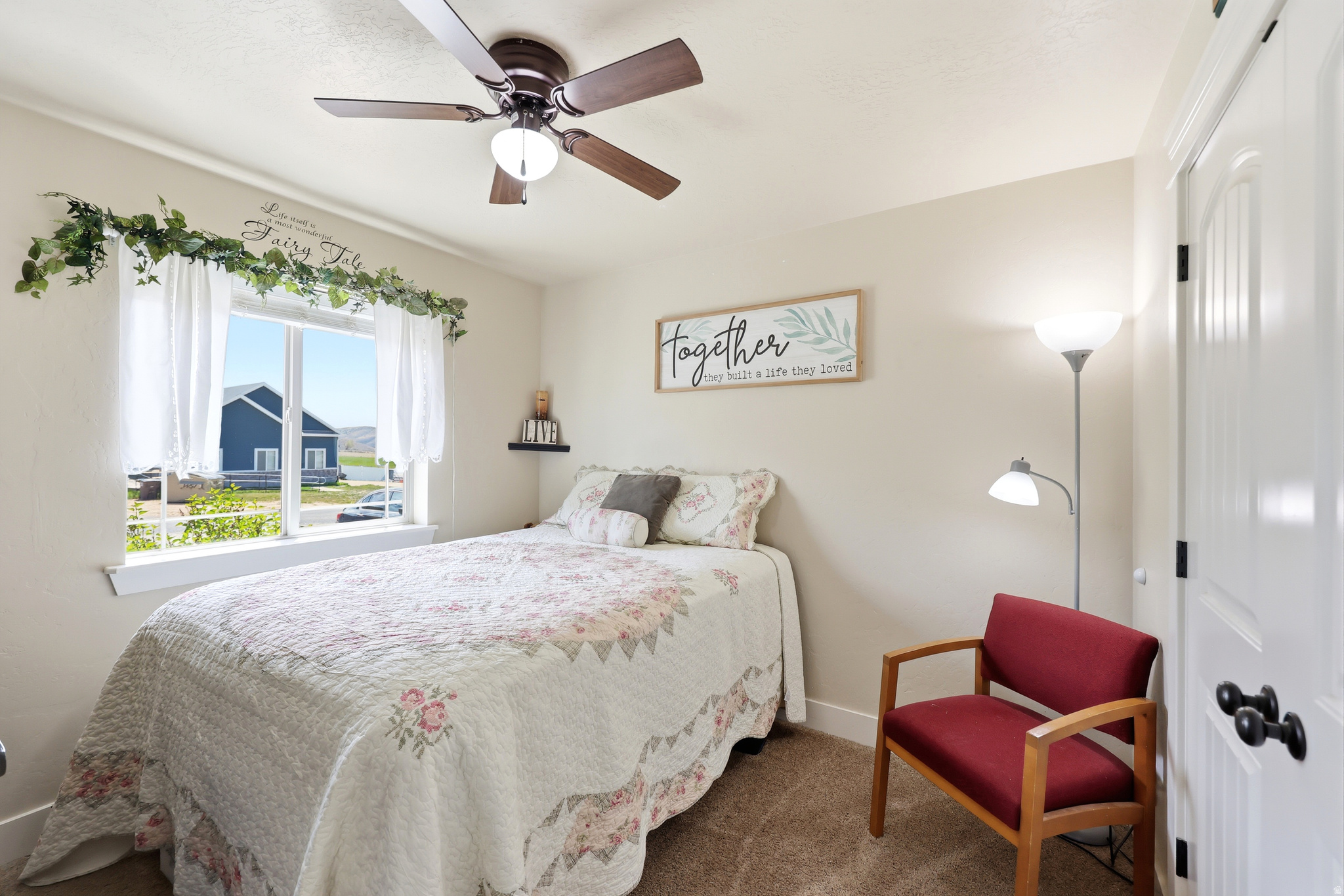 LAKE VIEW ESTATES - Residential