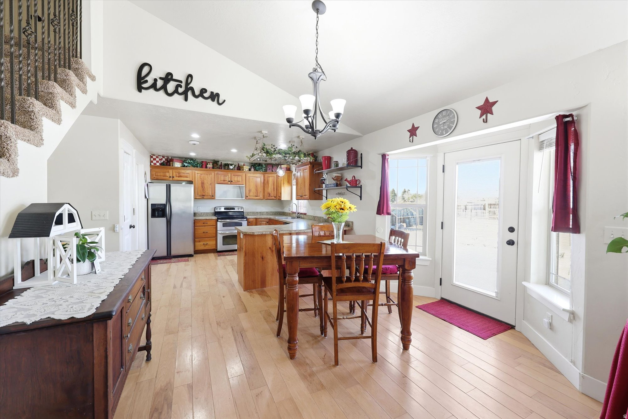 LAKE VIEW ESTATES - Residential