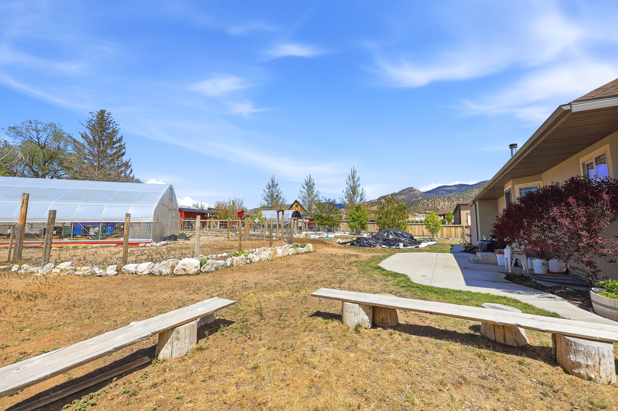 LAKE VIEW ESTATES - Residential