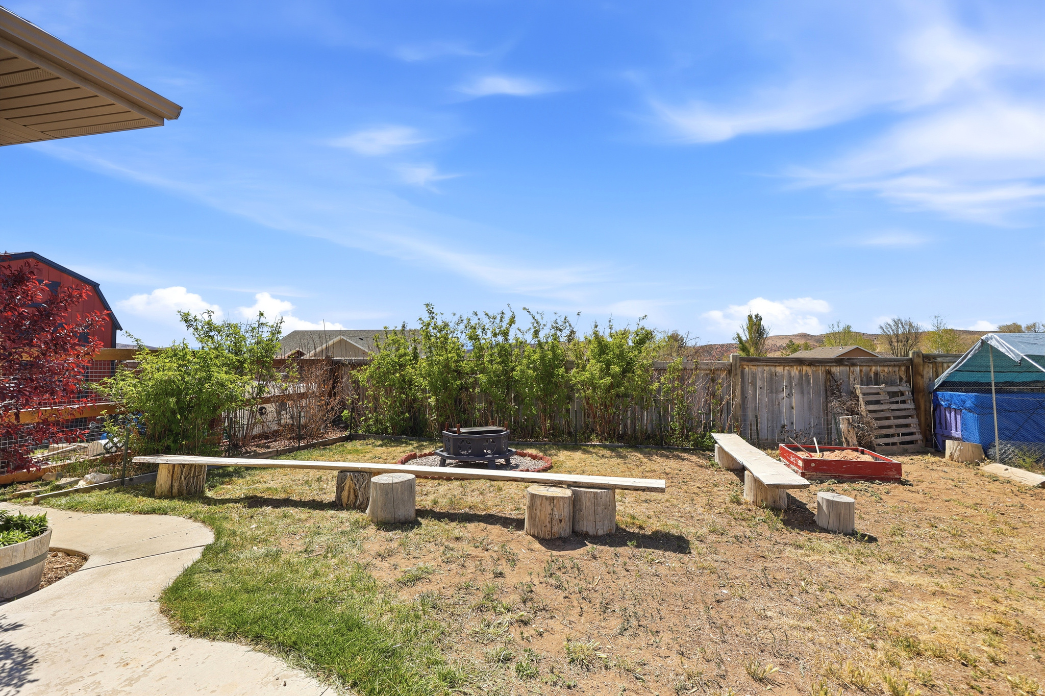 LAKE VIEW ESTATES - Residential