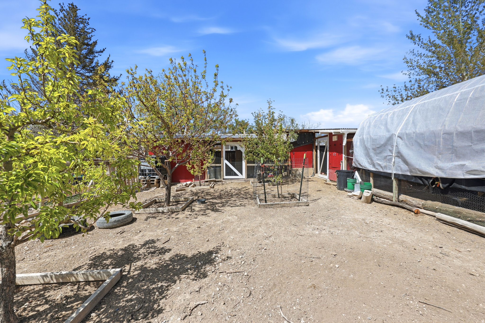 LAKE VIEW ESTATES - Residential
