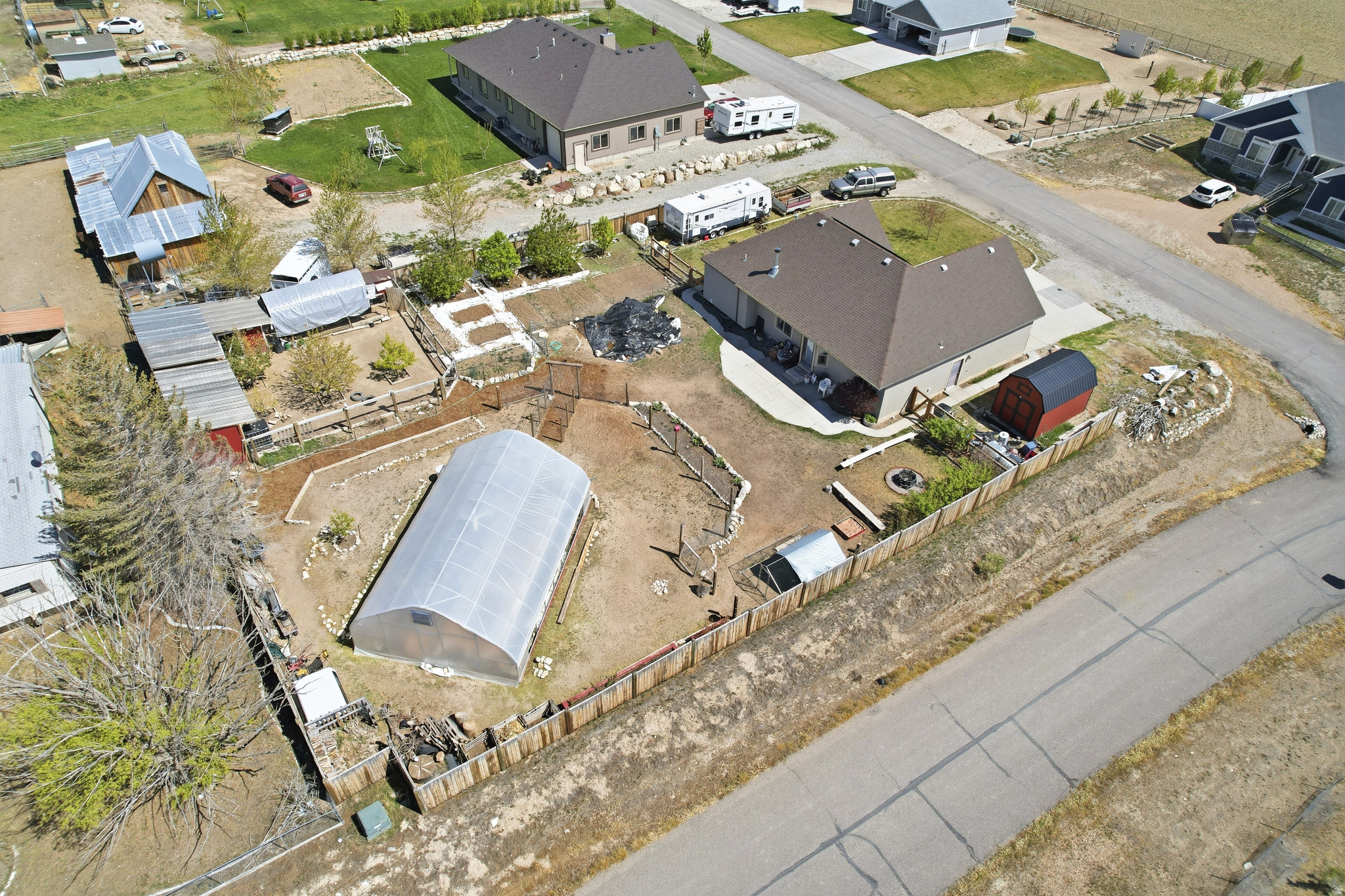 LAKE VIEW ESTATES - Residential