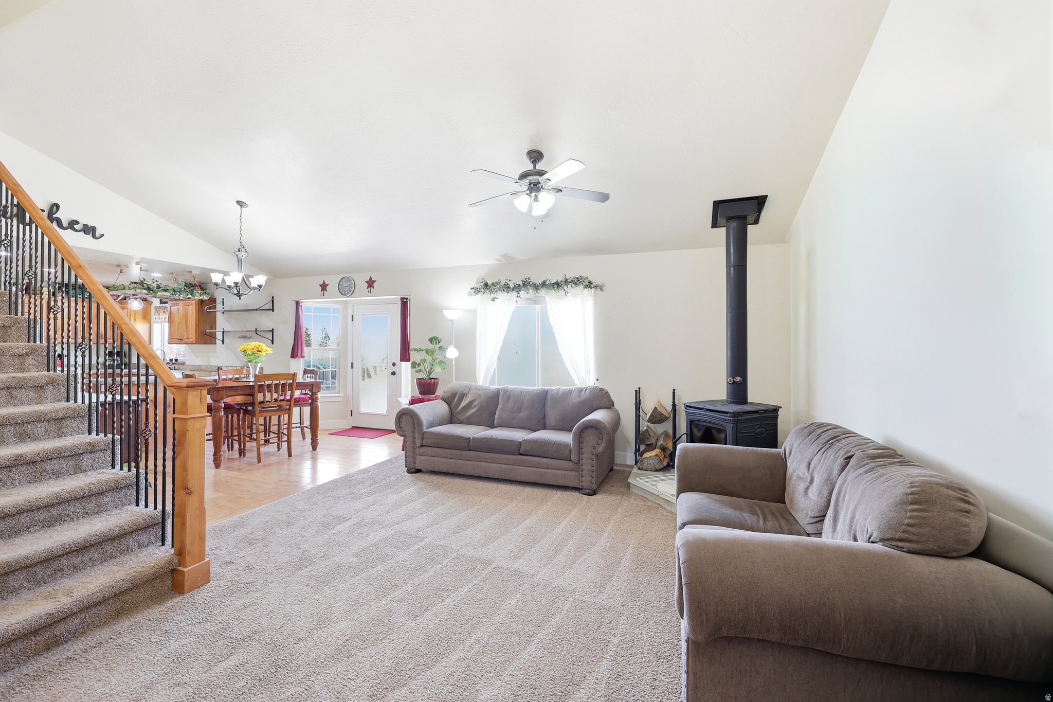 LAKE VIEW ESTATES - Residential