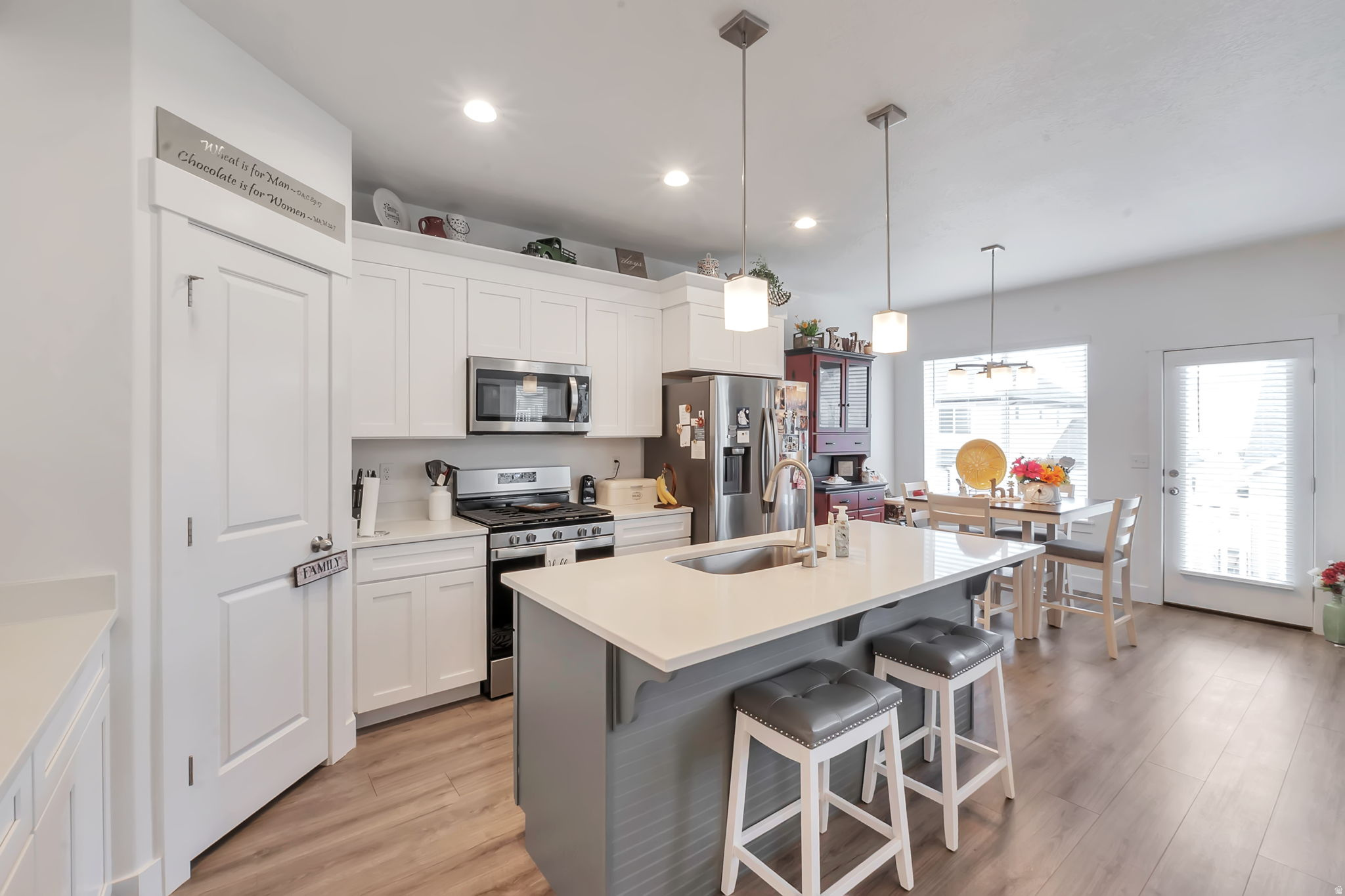 RIDGE - Residential