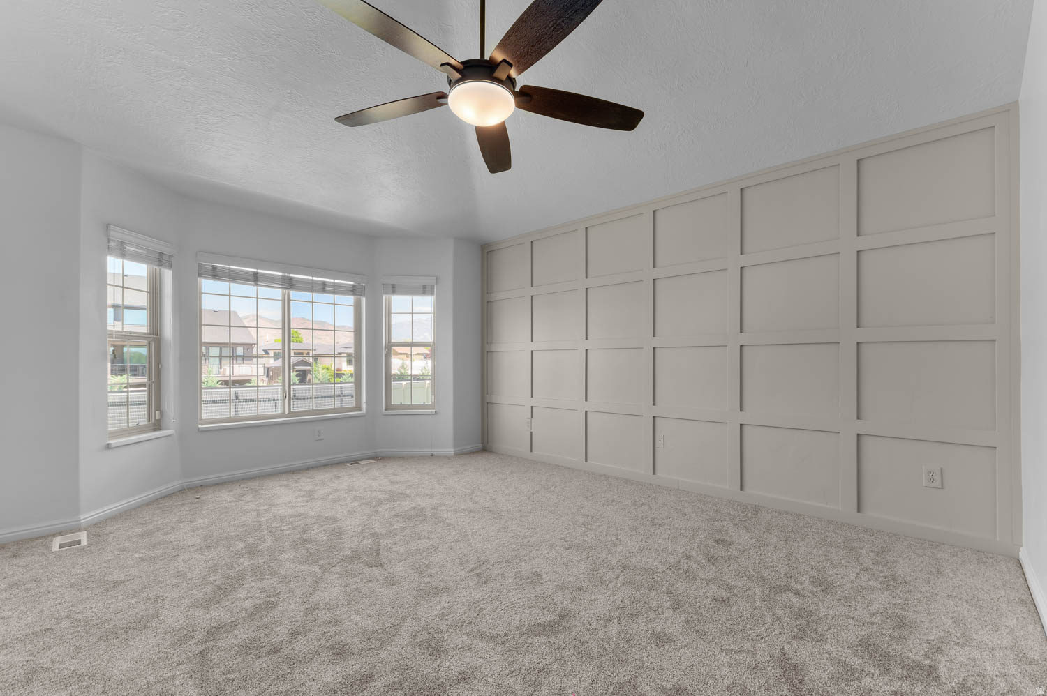 COLONY POINTE - Residential