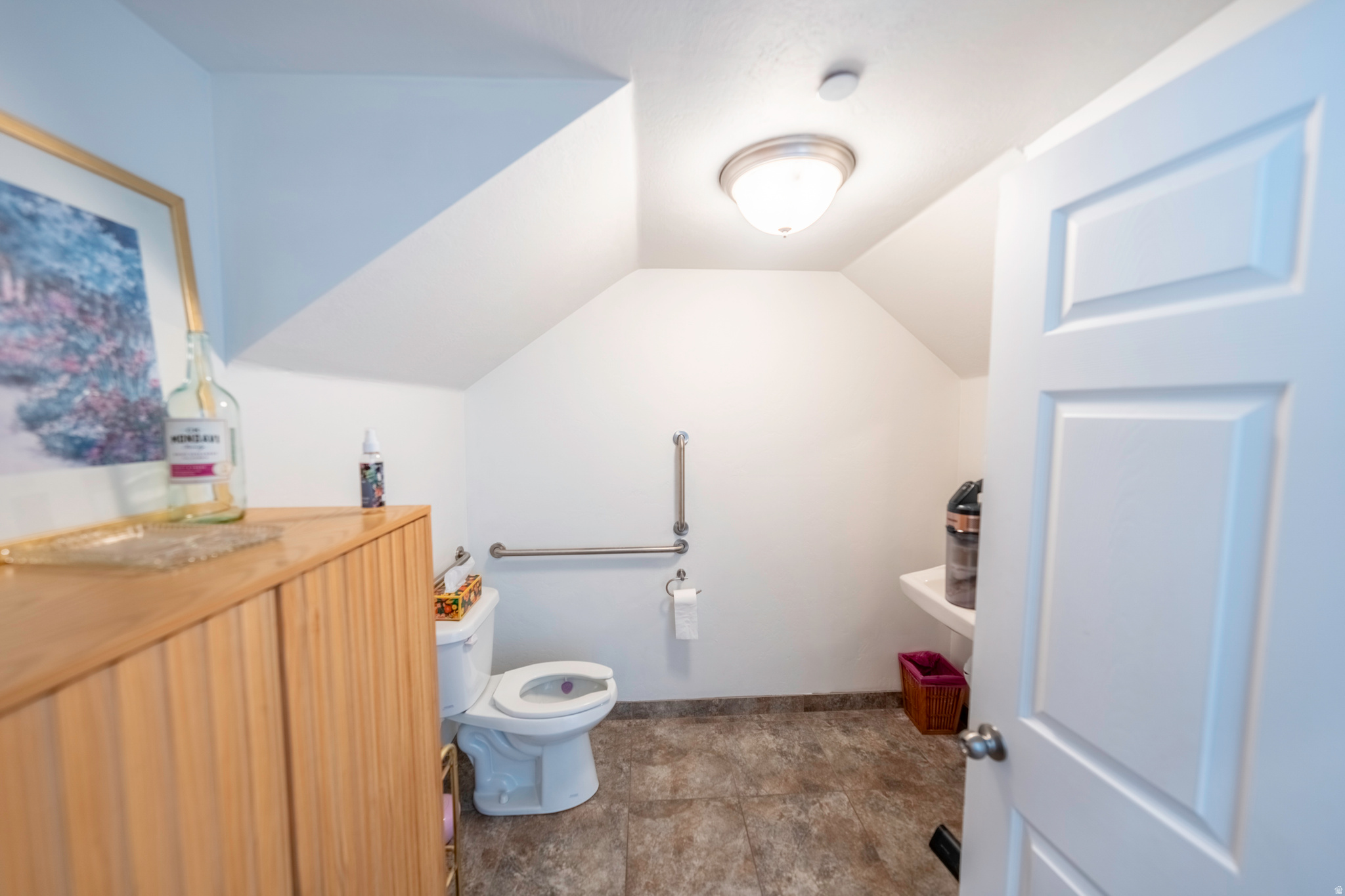 STEEPLE CHASE - Commercial Lease
