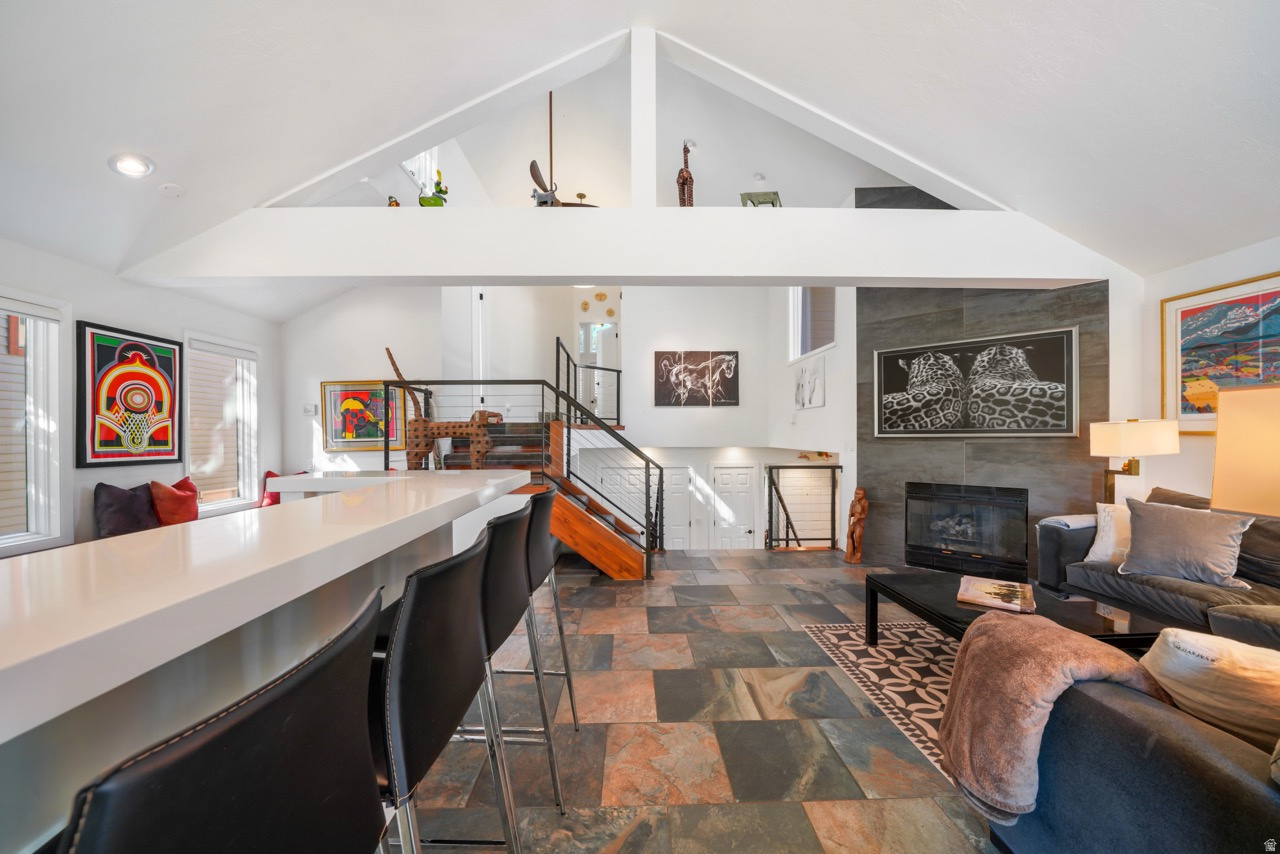 SILVER SPRINGS - Residential