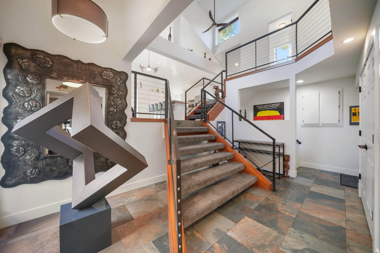 SILVER SPRINGS - Residential