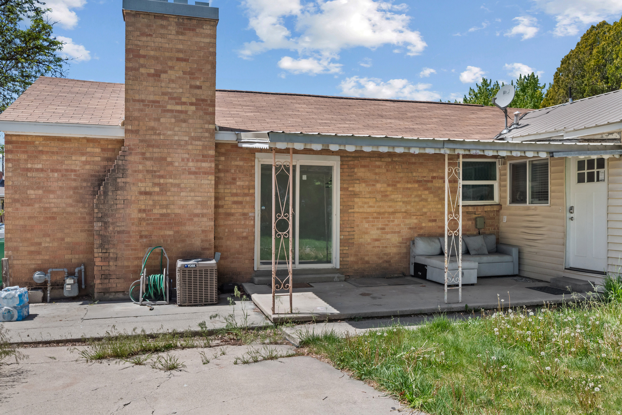 NORTH UNIVERSITY - Residential