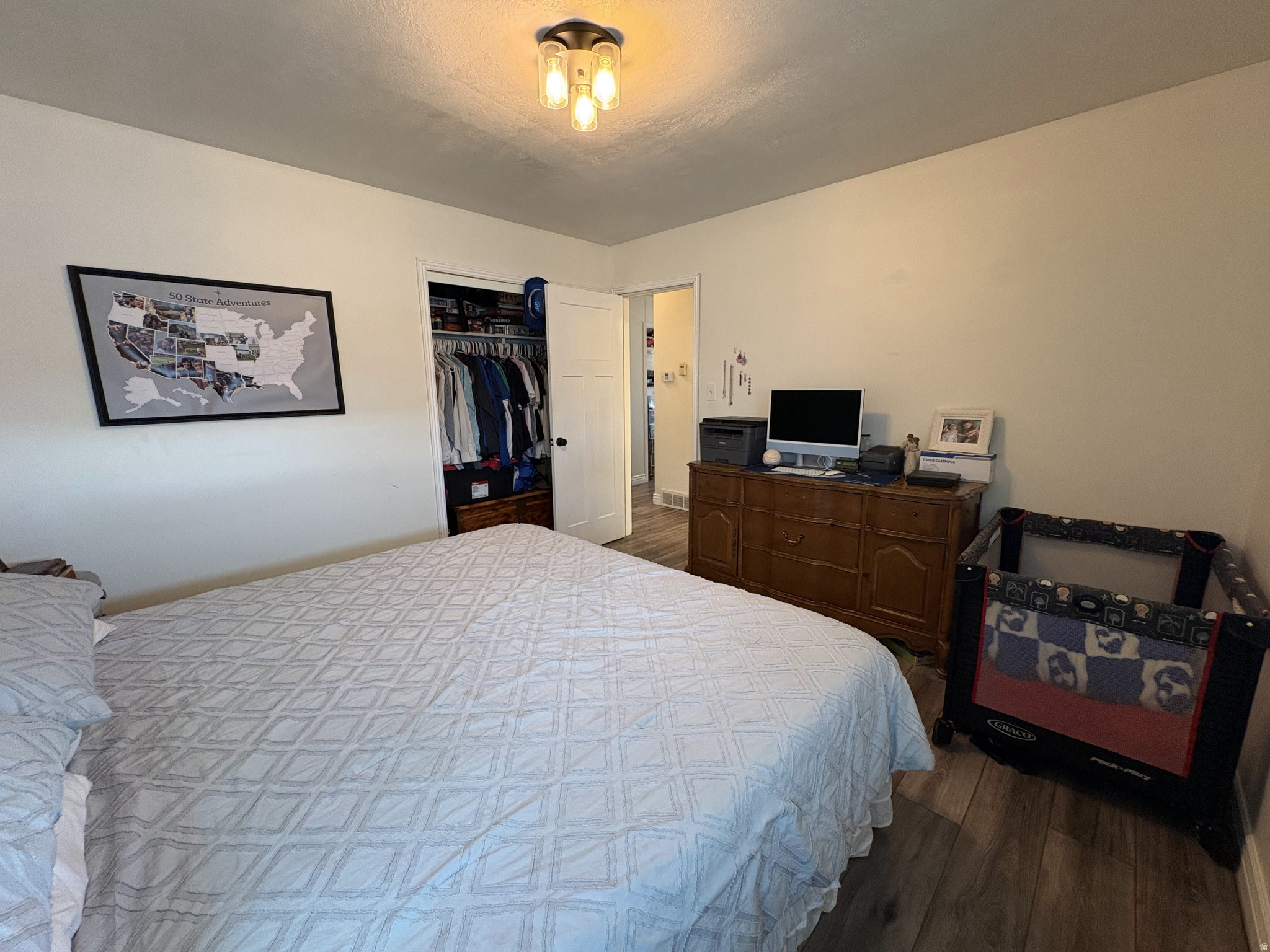 NORTH UNIVERSITY - Residential