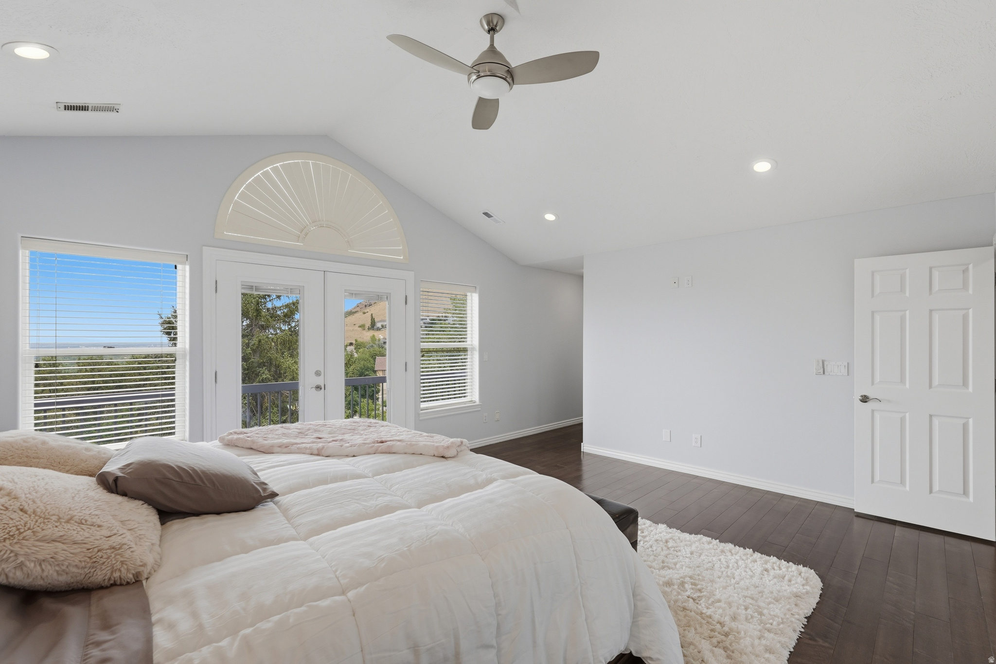 CANYON COVE - Residential
