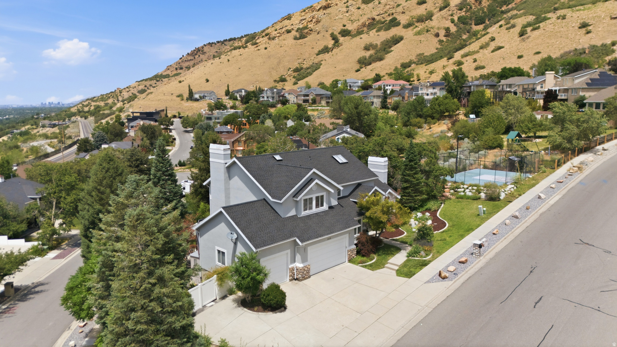 CANYON COVE - Residential