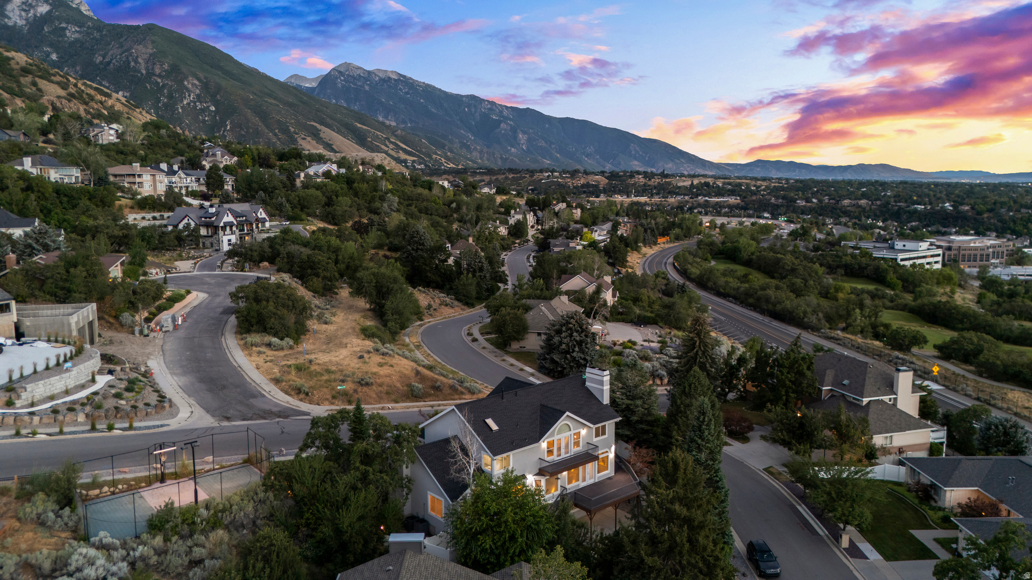 CANYON COVE - Residential
