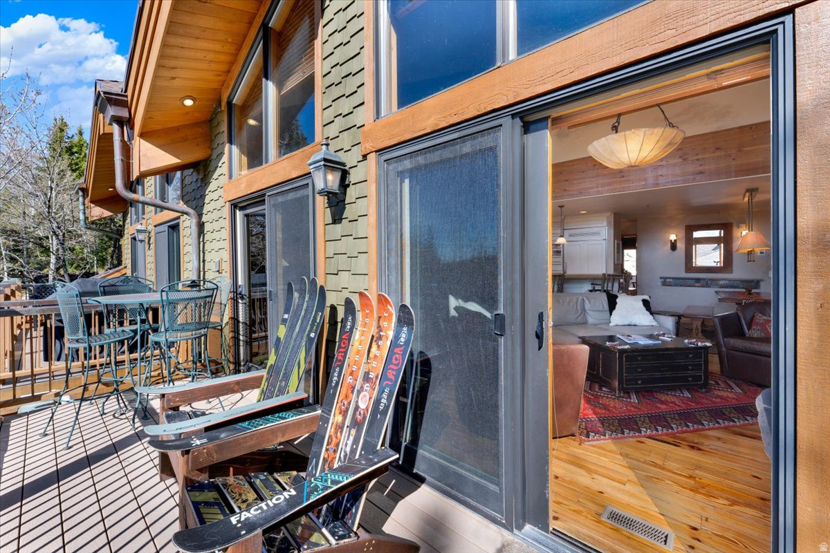 LITTLE BELLE - Residential