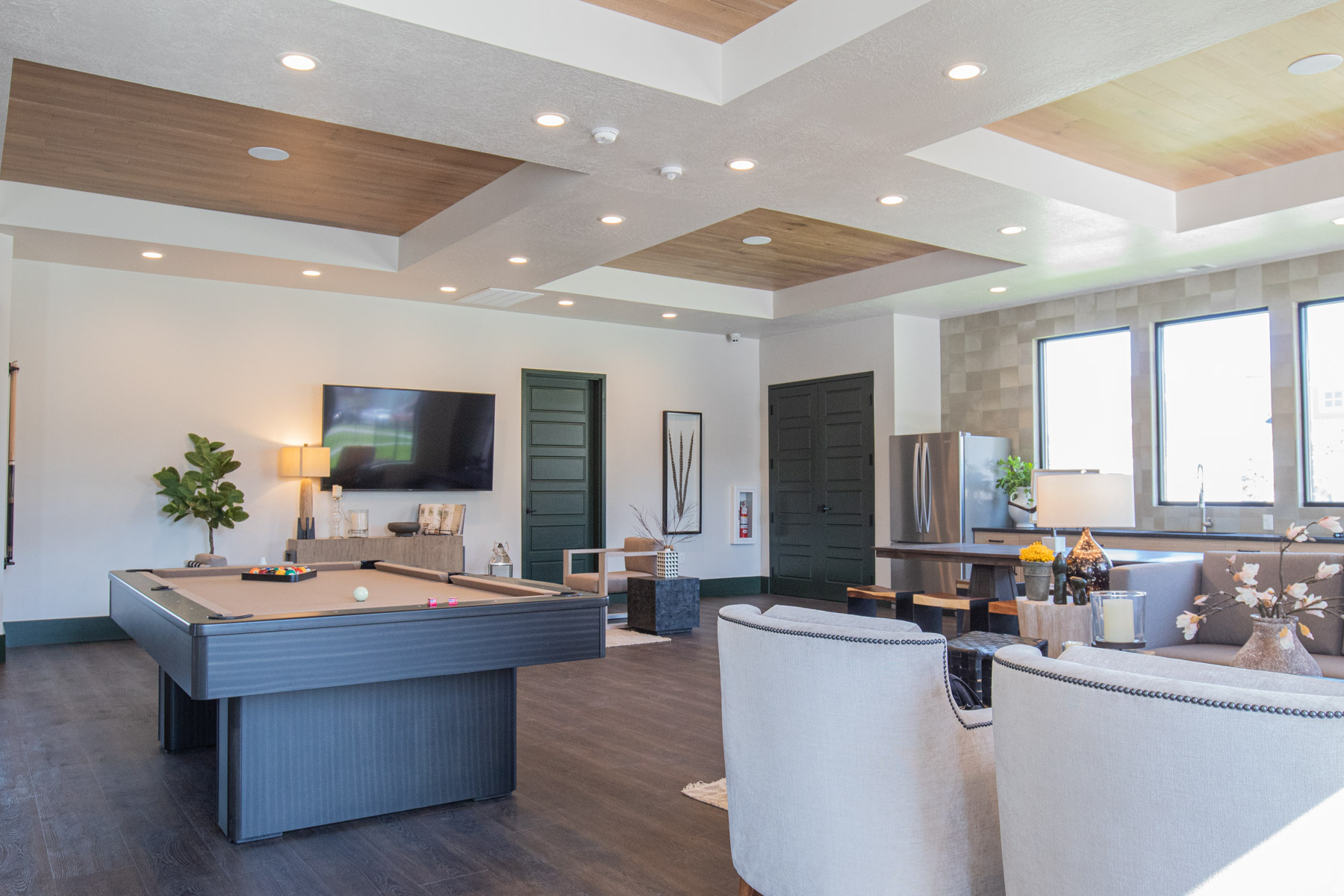 ELK MOUNTAIN - Residential