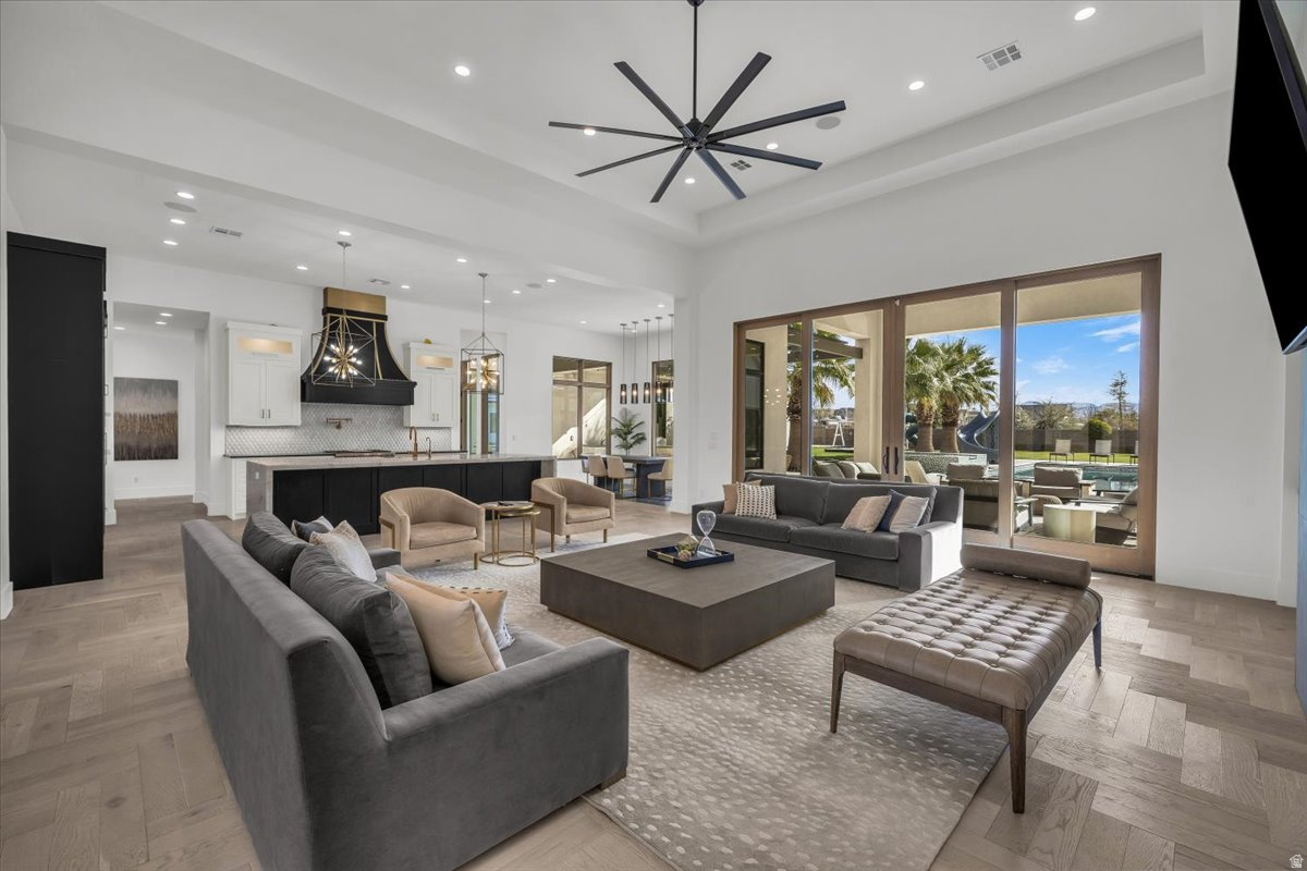 MEADOW VALLEY FARMS PH 11 - Residential