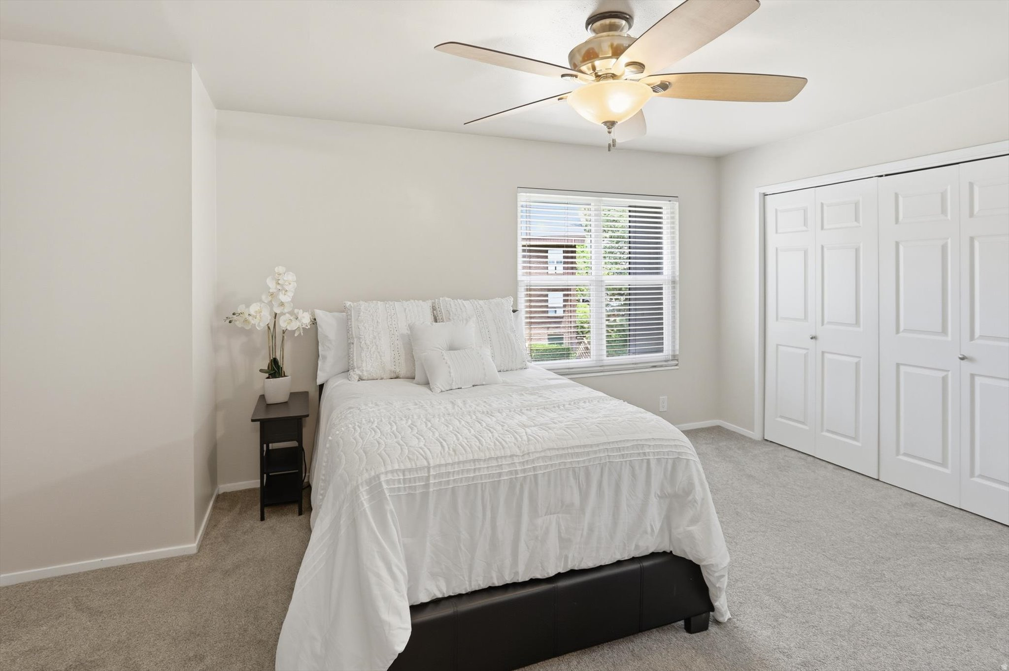 ROYAL OAKS - Residential