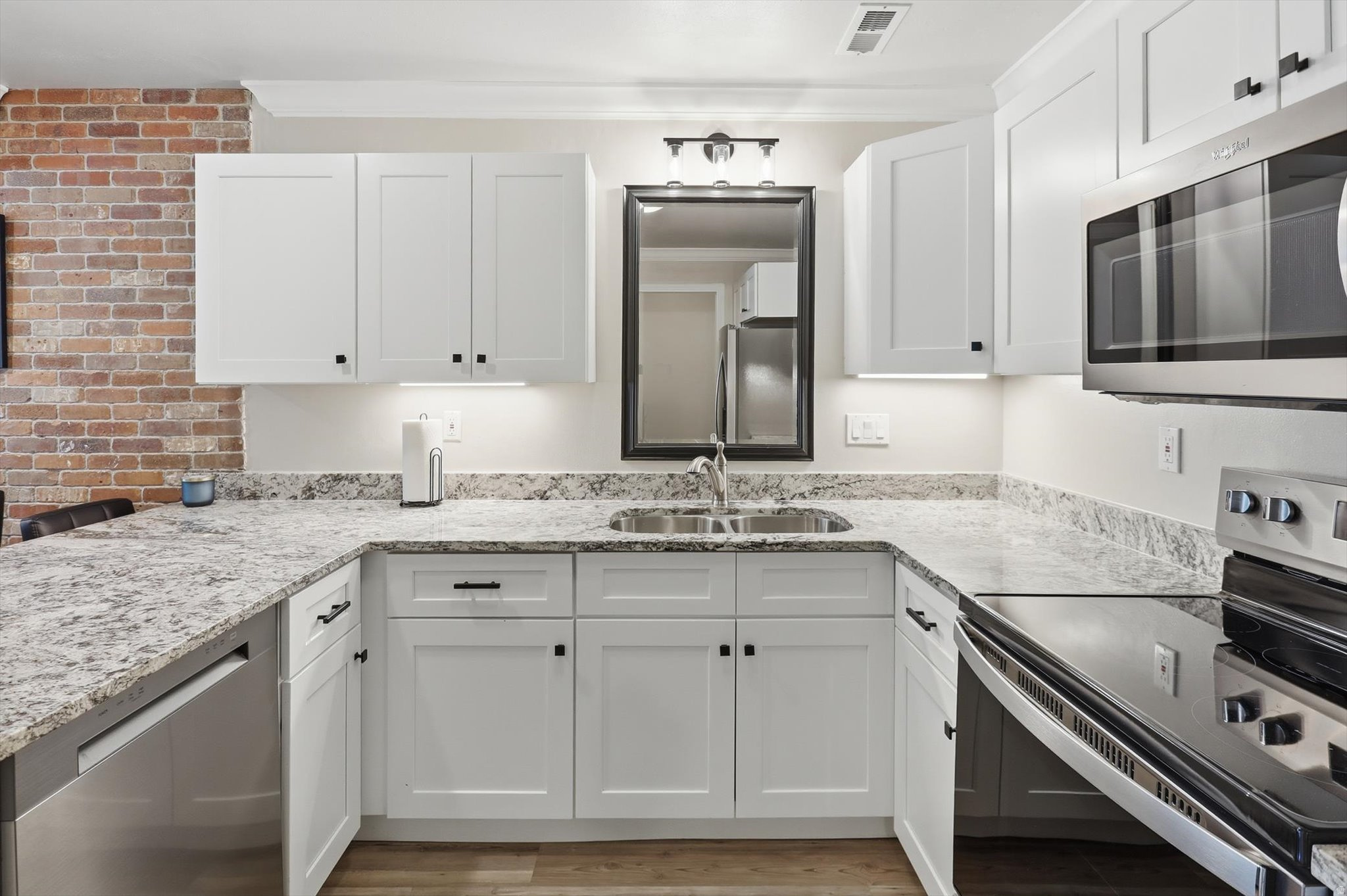 ROYAL OAKS - Residential