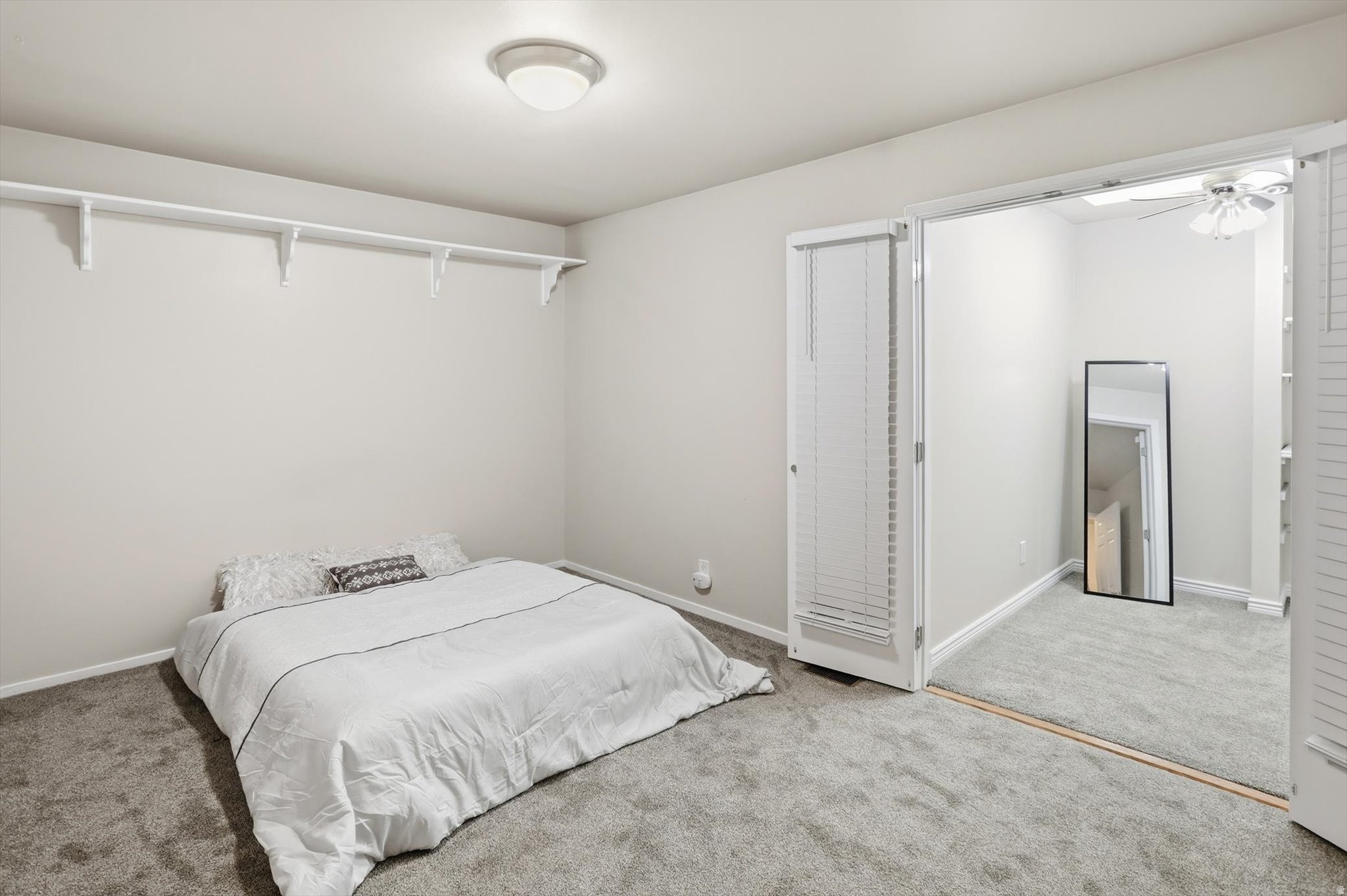 ROYAL OAKS - Residential