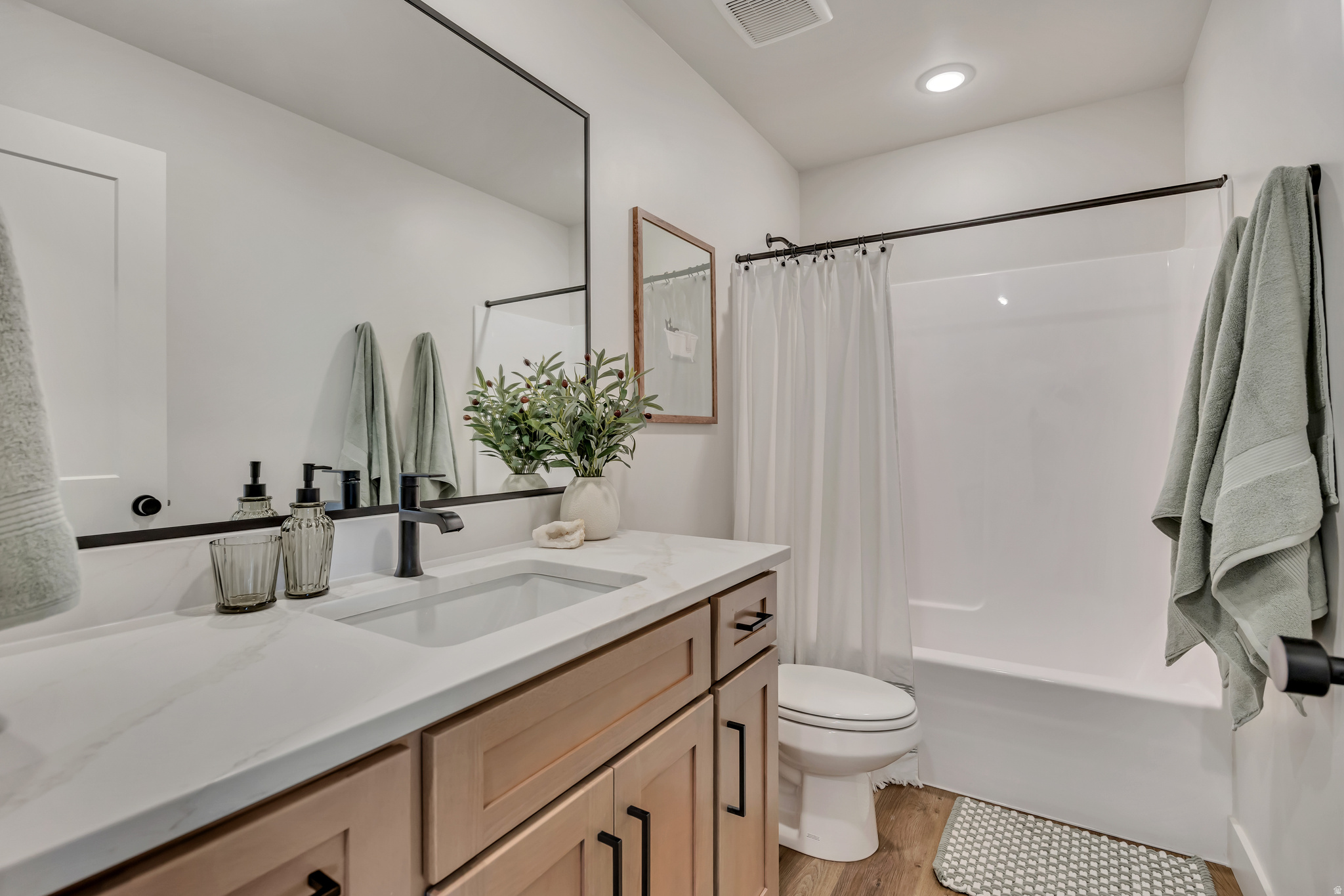 TOWNS AT BRYLEE FARMS - Residential